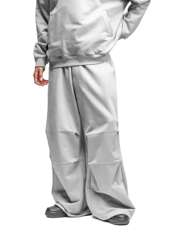 BAGGY SWEATPANTS