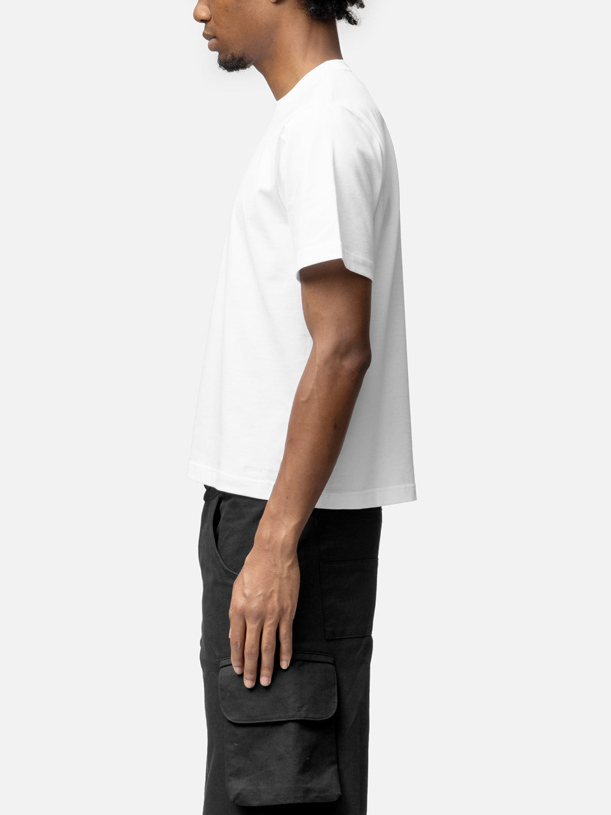 CROPPED T-SHIRT