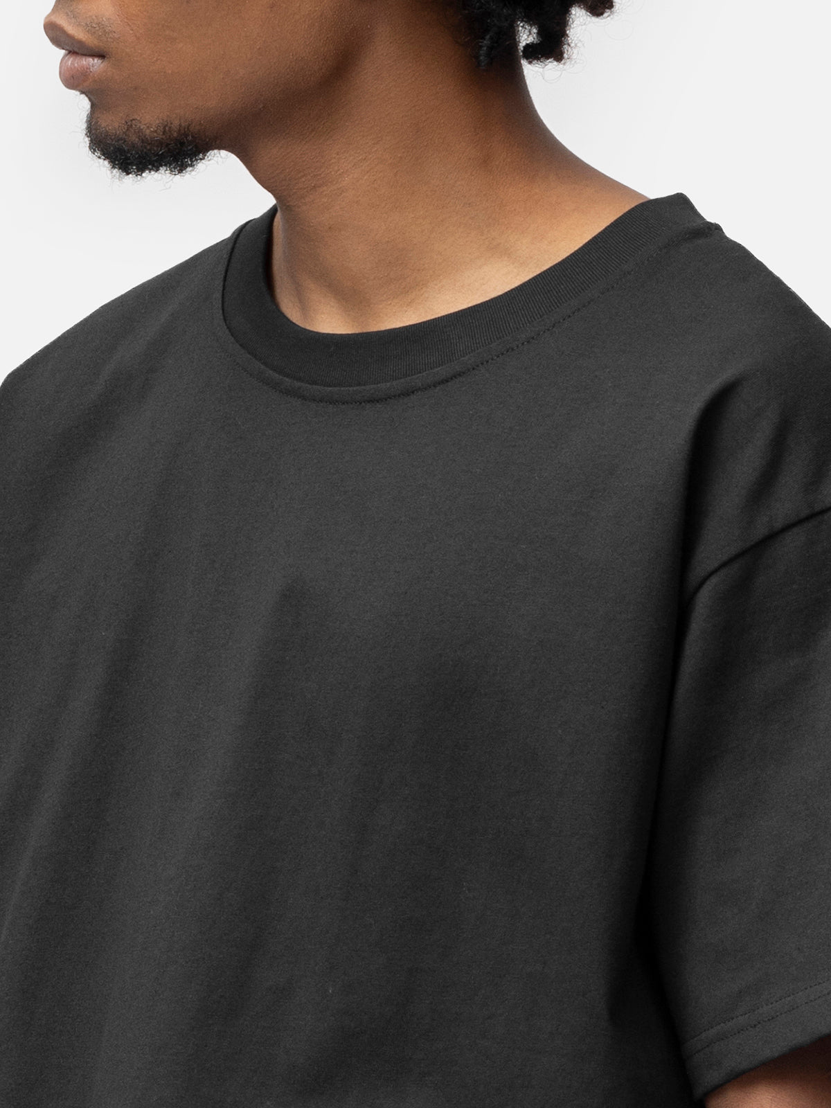 OVERSIZED T-SHIRT