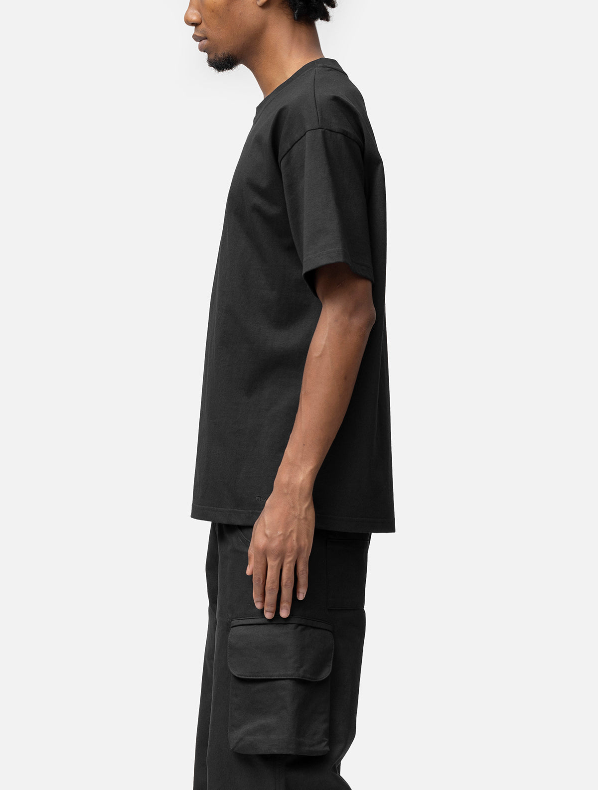 OVERSIZED T-SHIRT