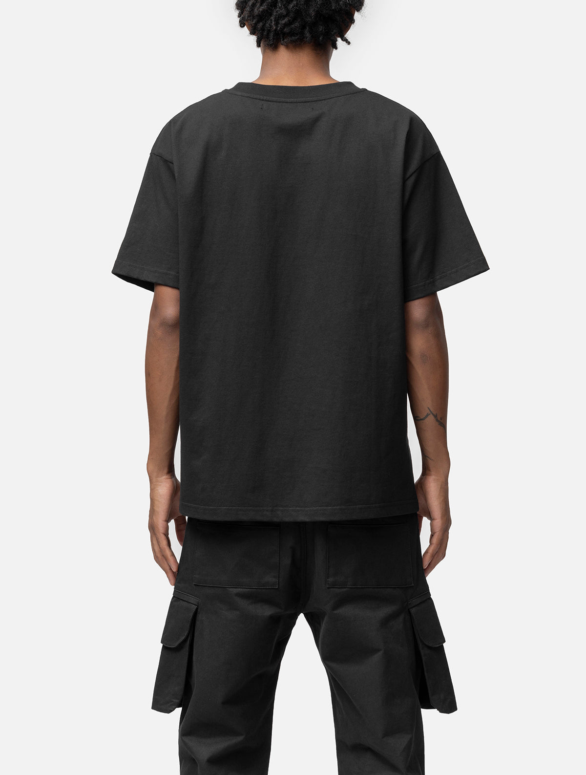 OVERSIZED T-SHIRT