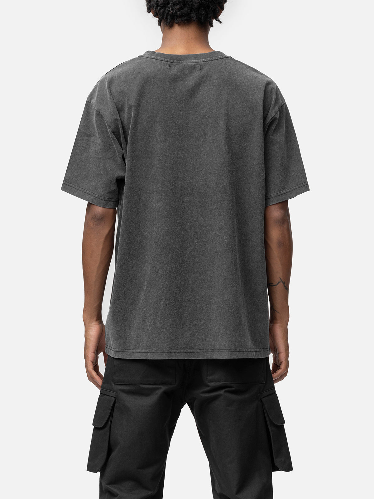 OVERSIZED T-SHIRT