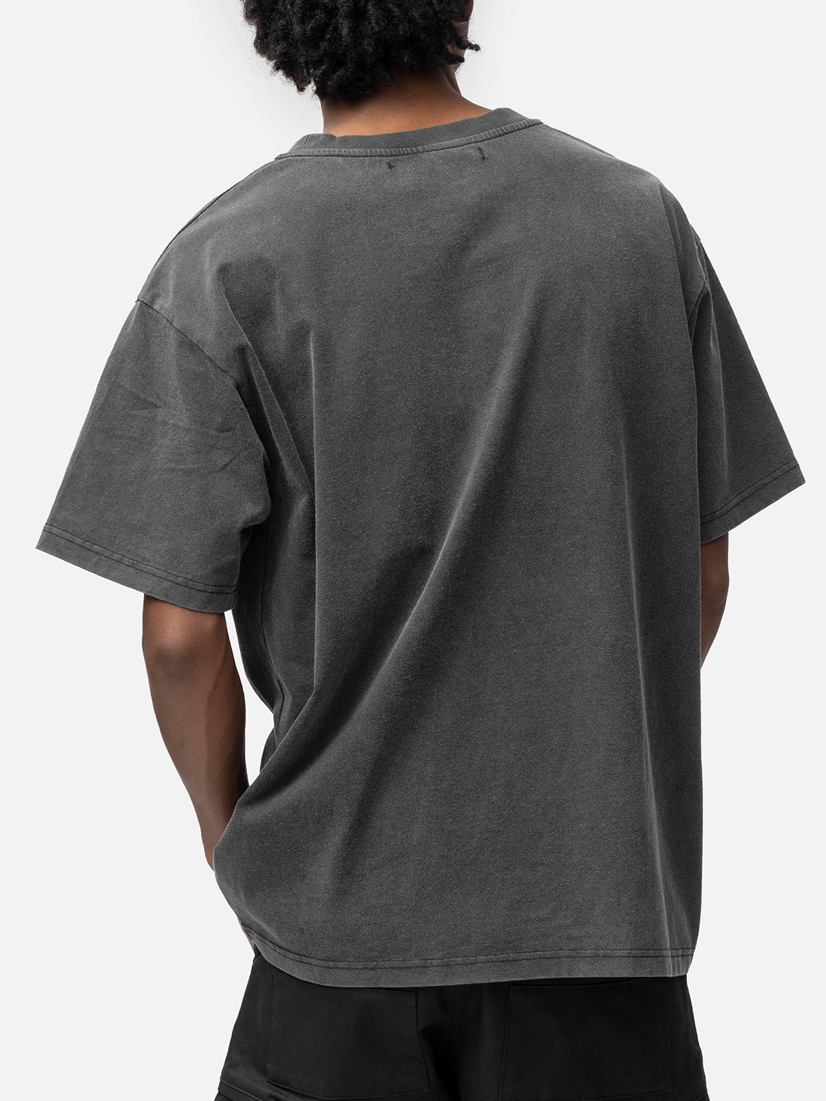 OVERSIZED T-SHIRT
