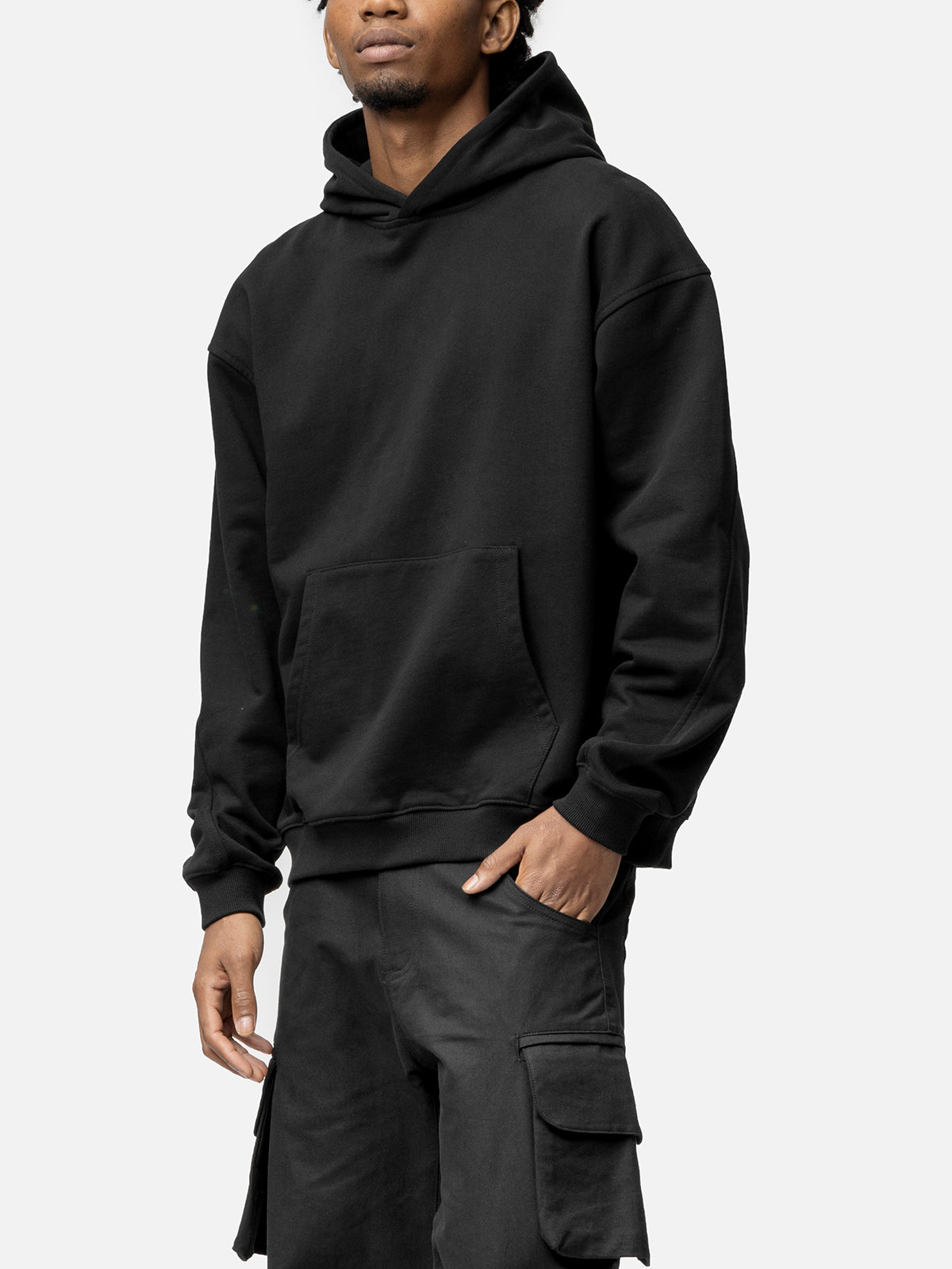 OVERSIZED HOODIE