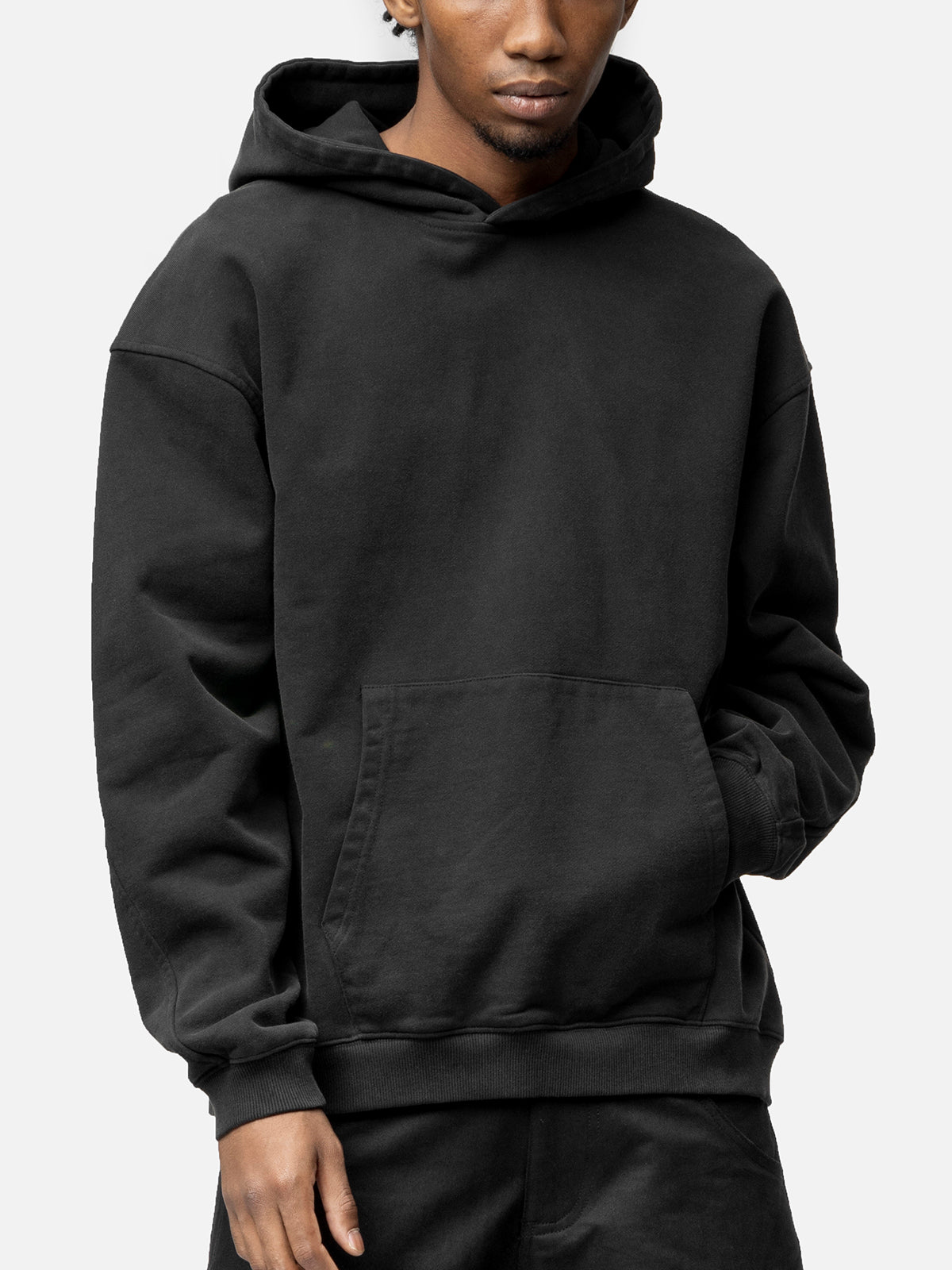 OVERSIZED HOODIE