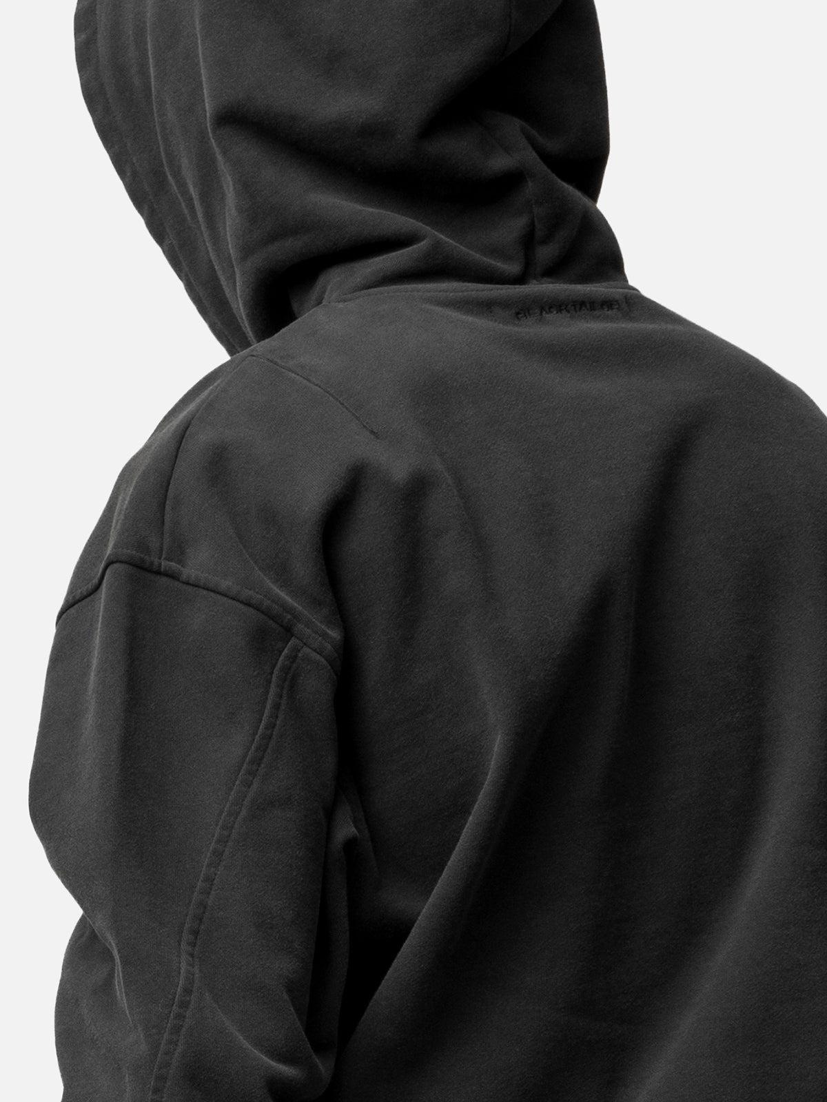 OVERSIZED HOODIE