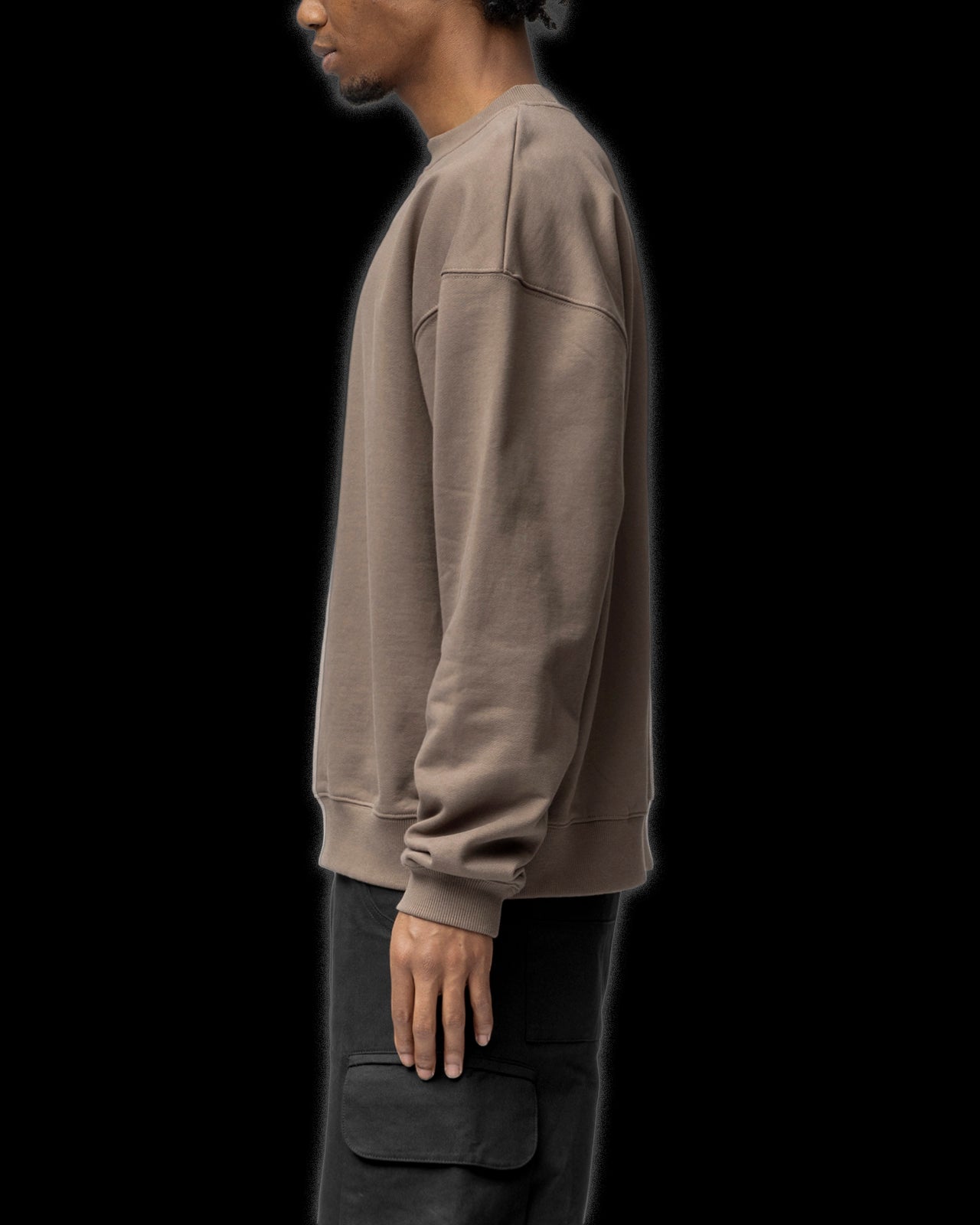 OVERSIZED SWEATSHIRT