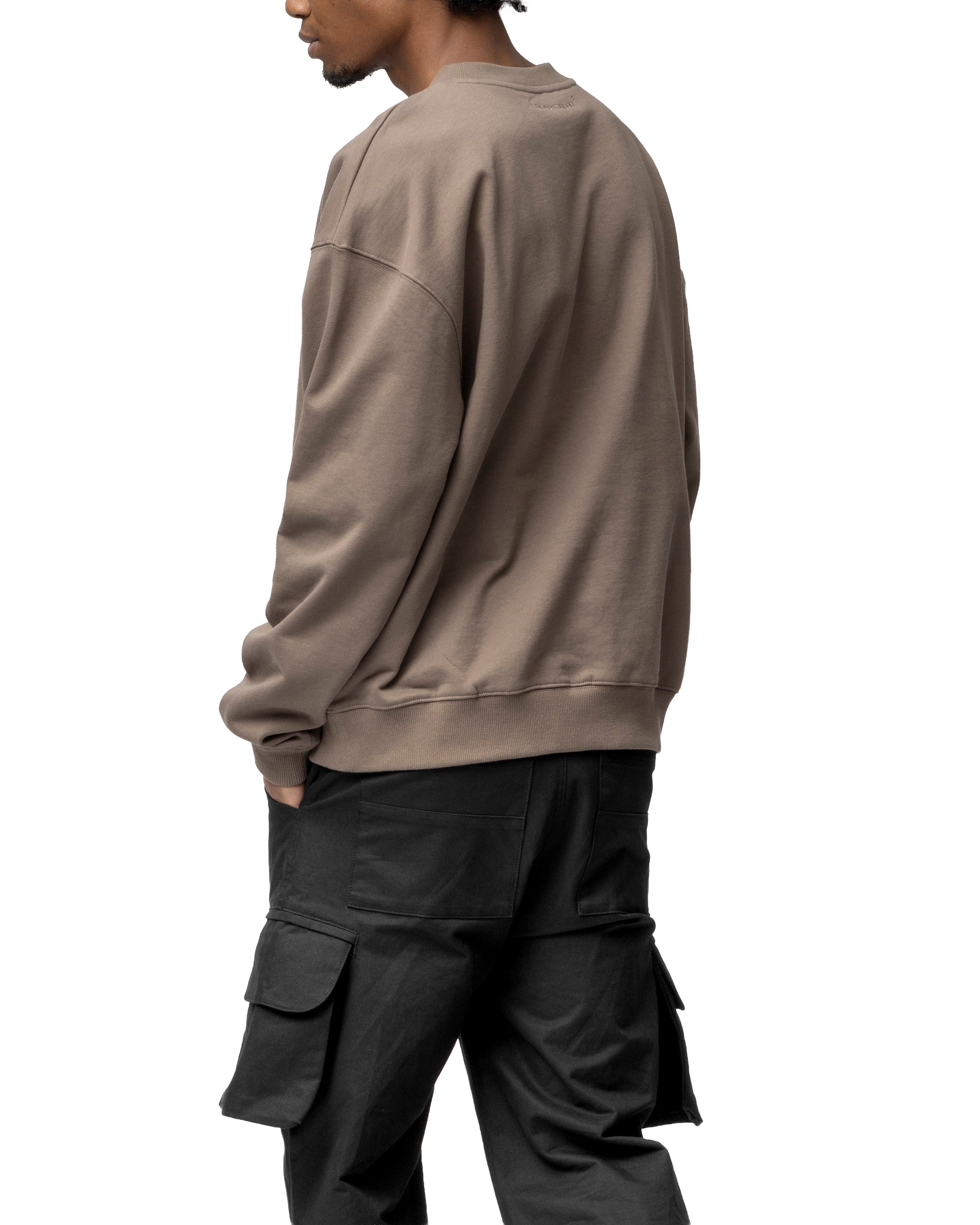 OVERSIZED SWEATSHIRT