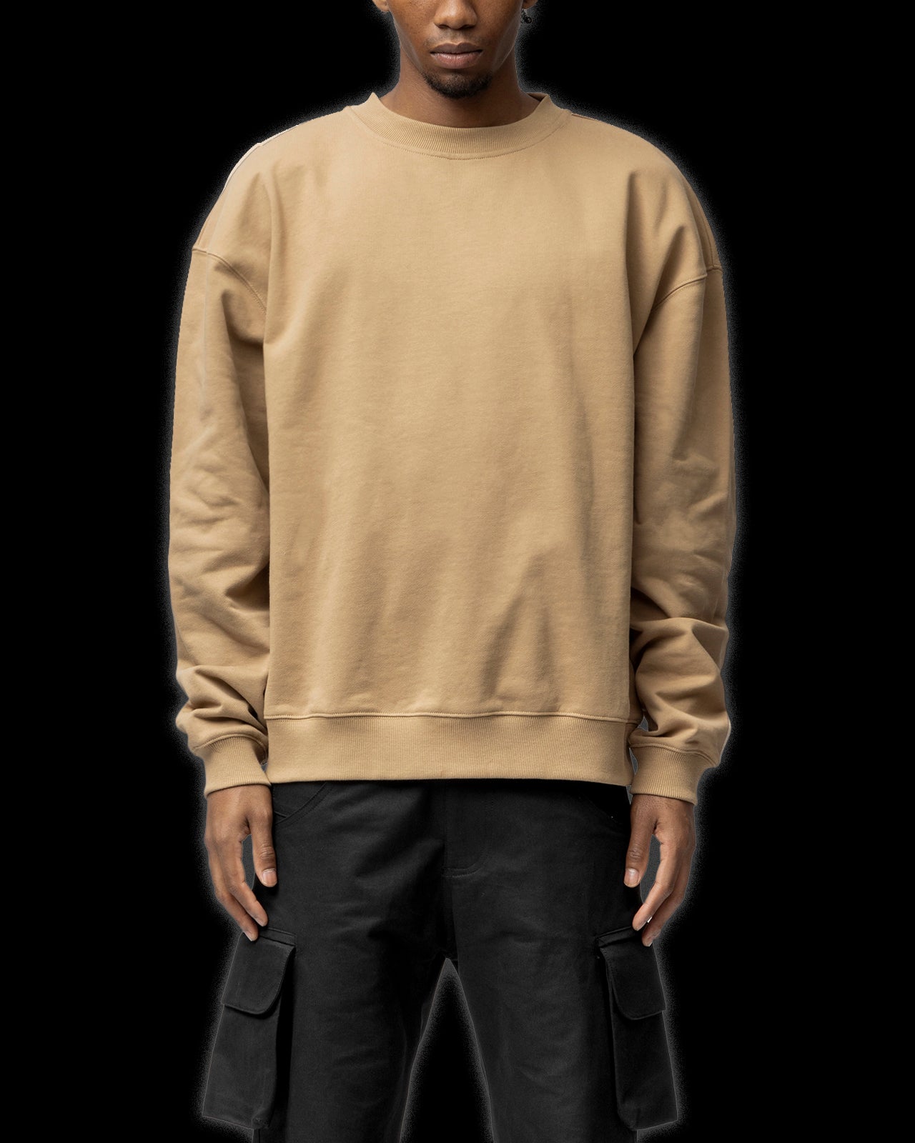 OVERSIZED SWEATSHIRT