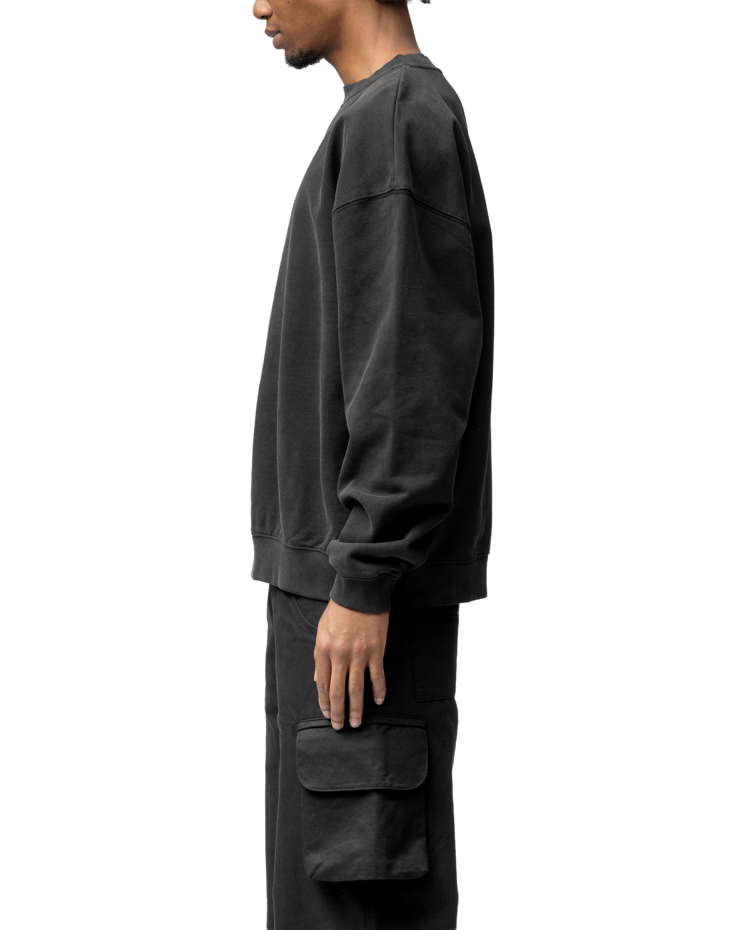 OVERSIZED SWEATSHIRT