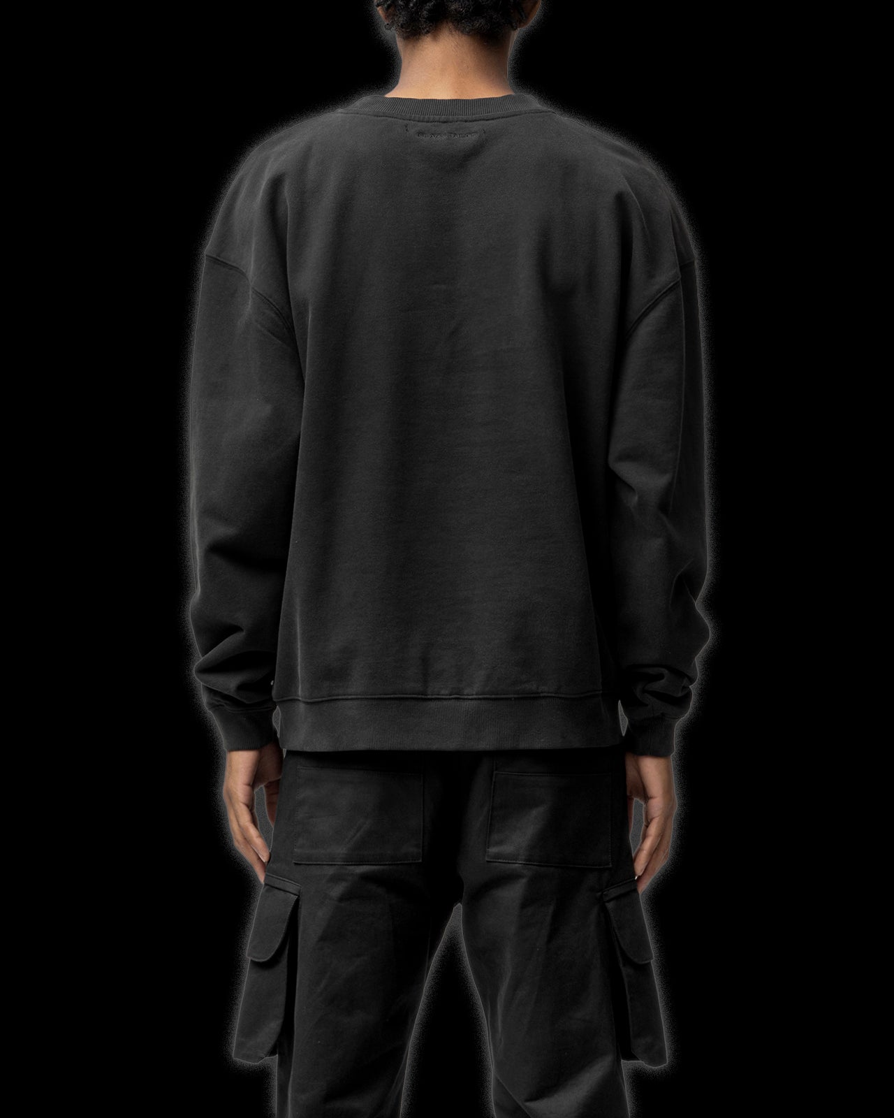 OVERSIZED SWEATSHIRT