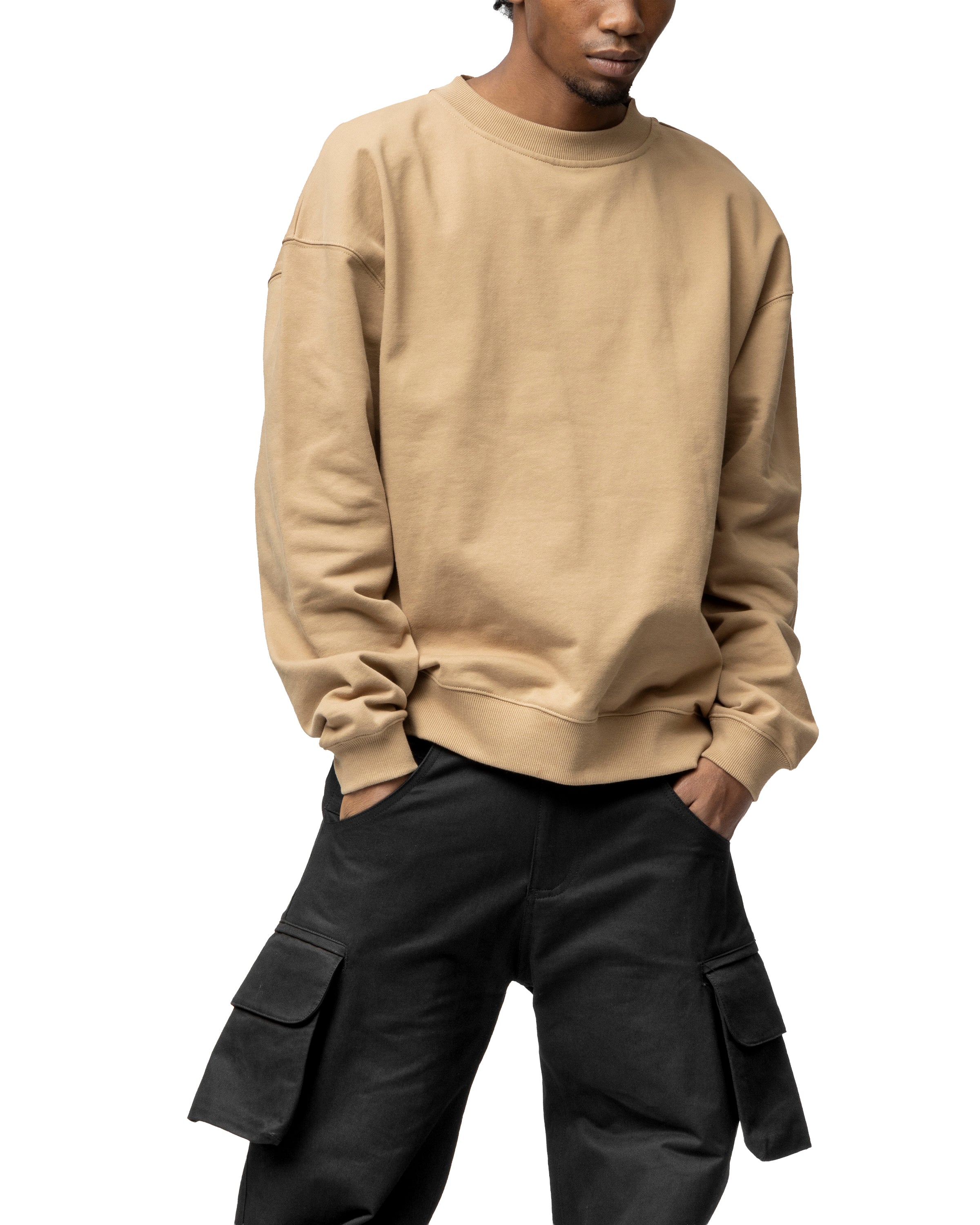 OVERSIZED SWEATSHIRT