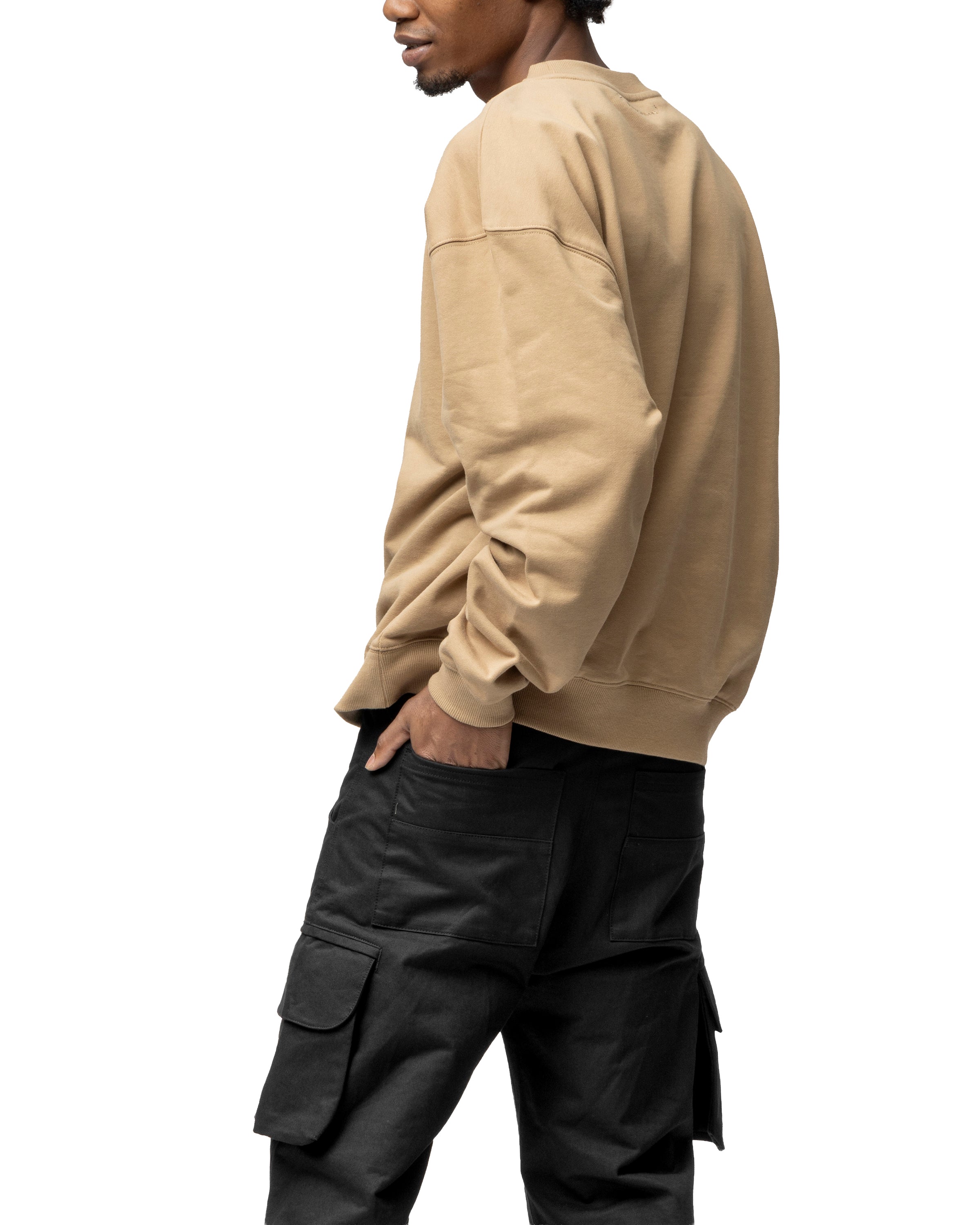 OVERSIZED SWEATSHIRT