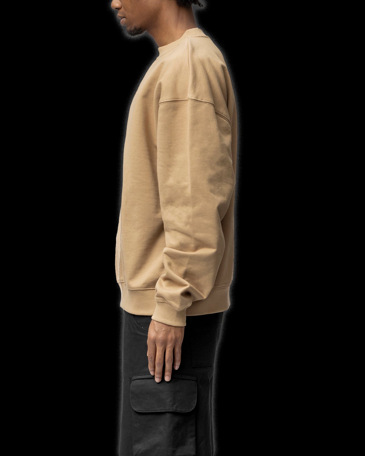 OVERSIZED SWEATSHIRT