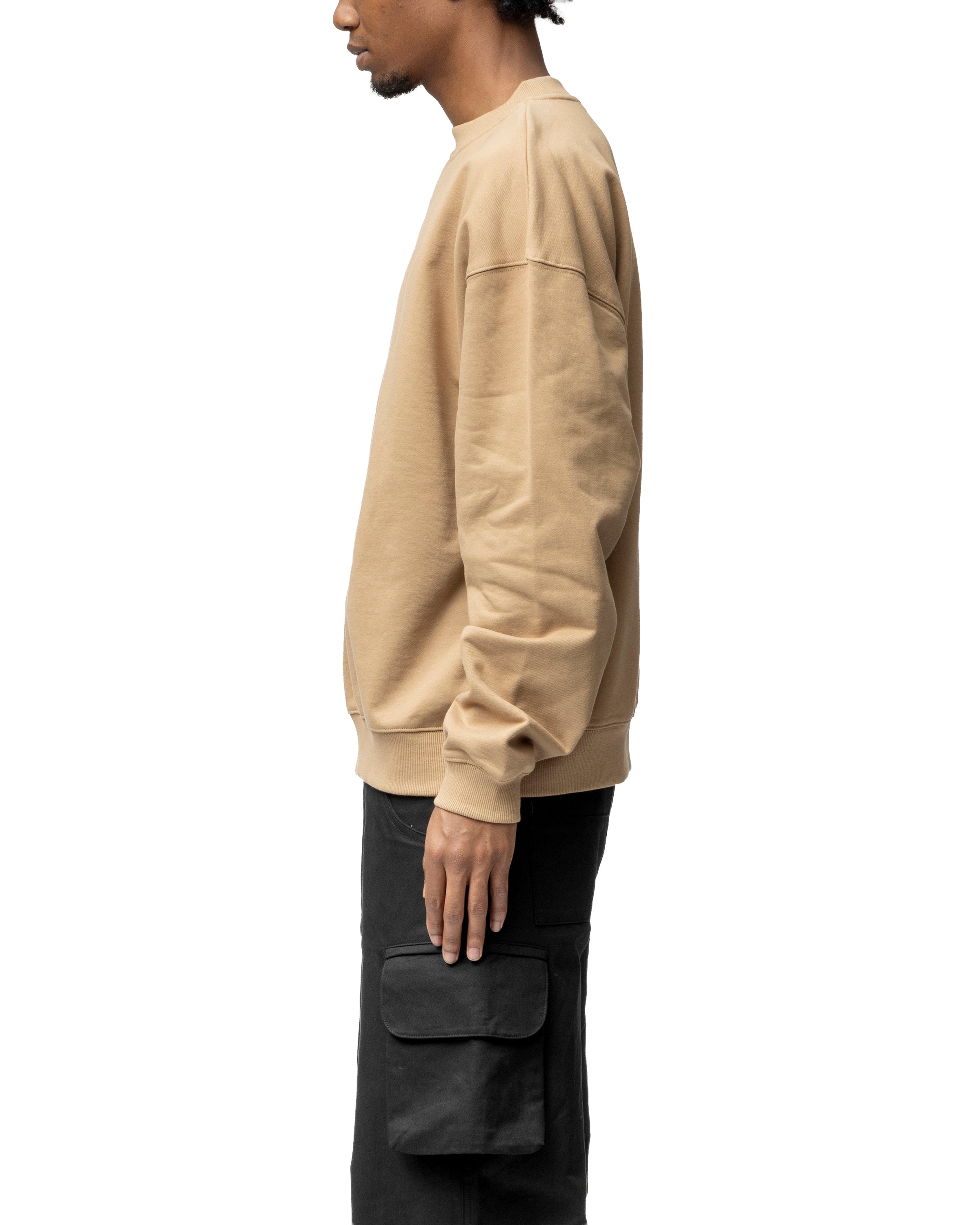 OVERSIZED SWEATSHIRT