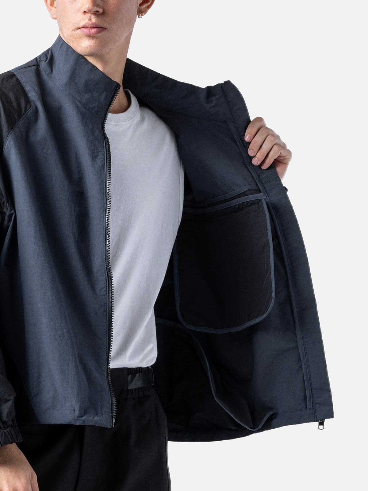 A7 WINDBREAKERS