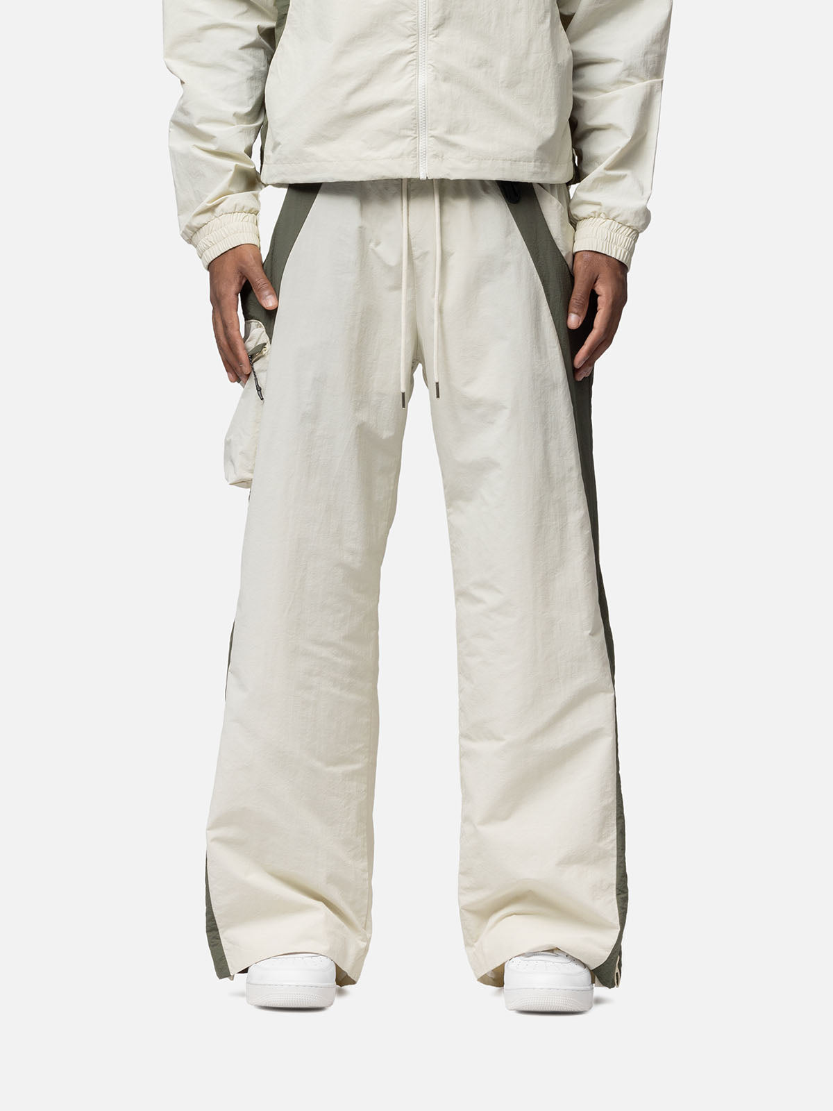 W2 TRACKPANTS