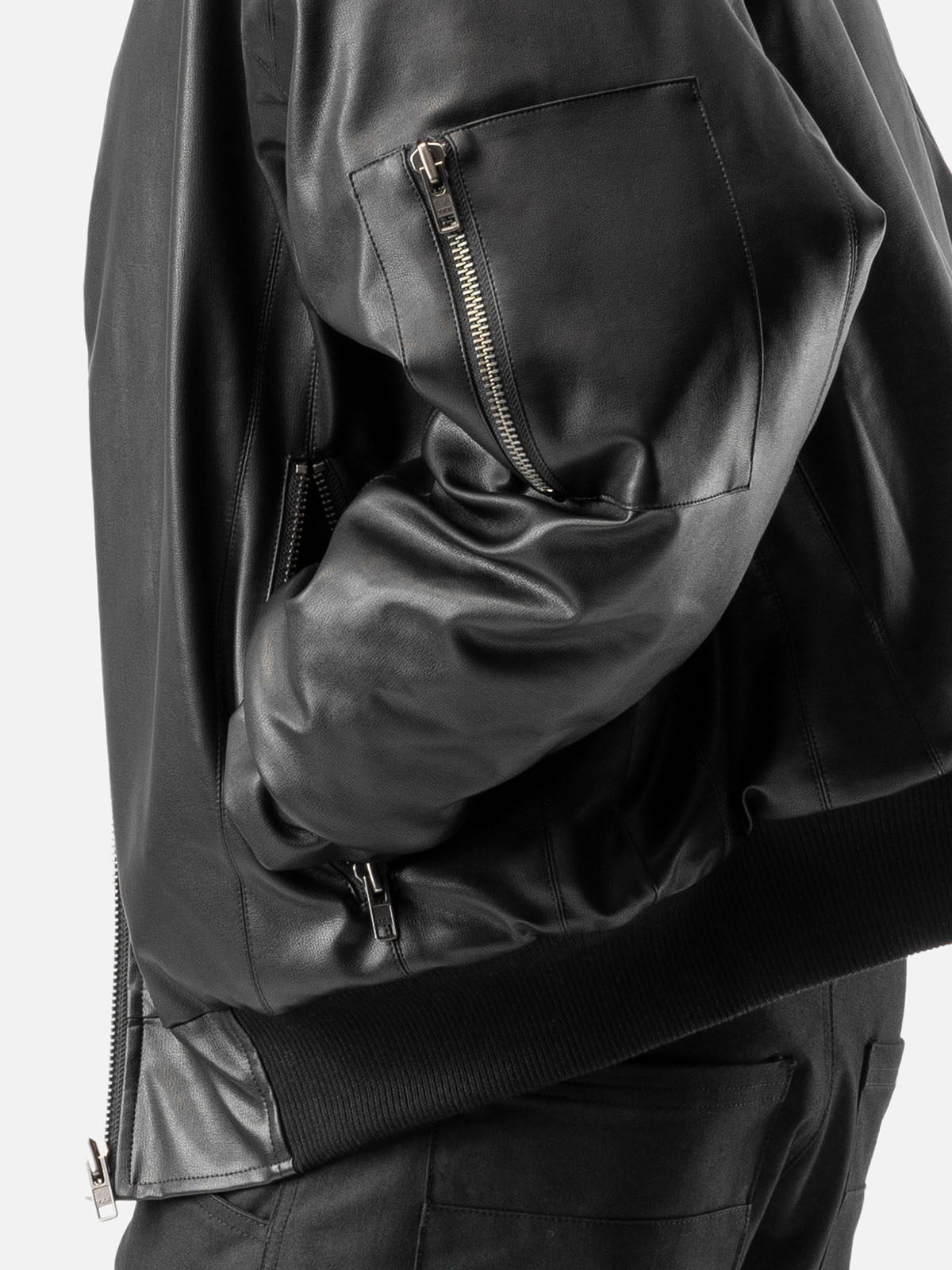 LEATHER BOMBER