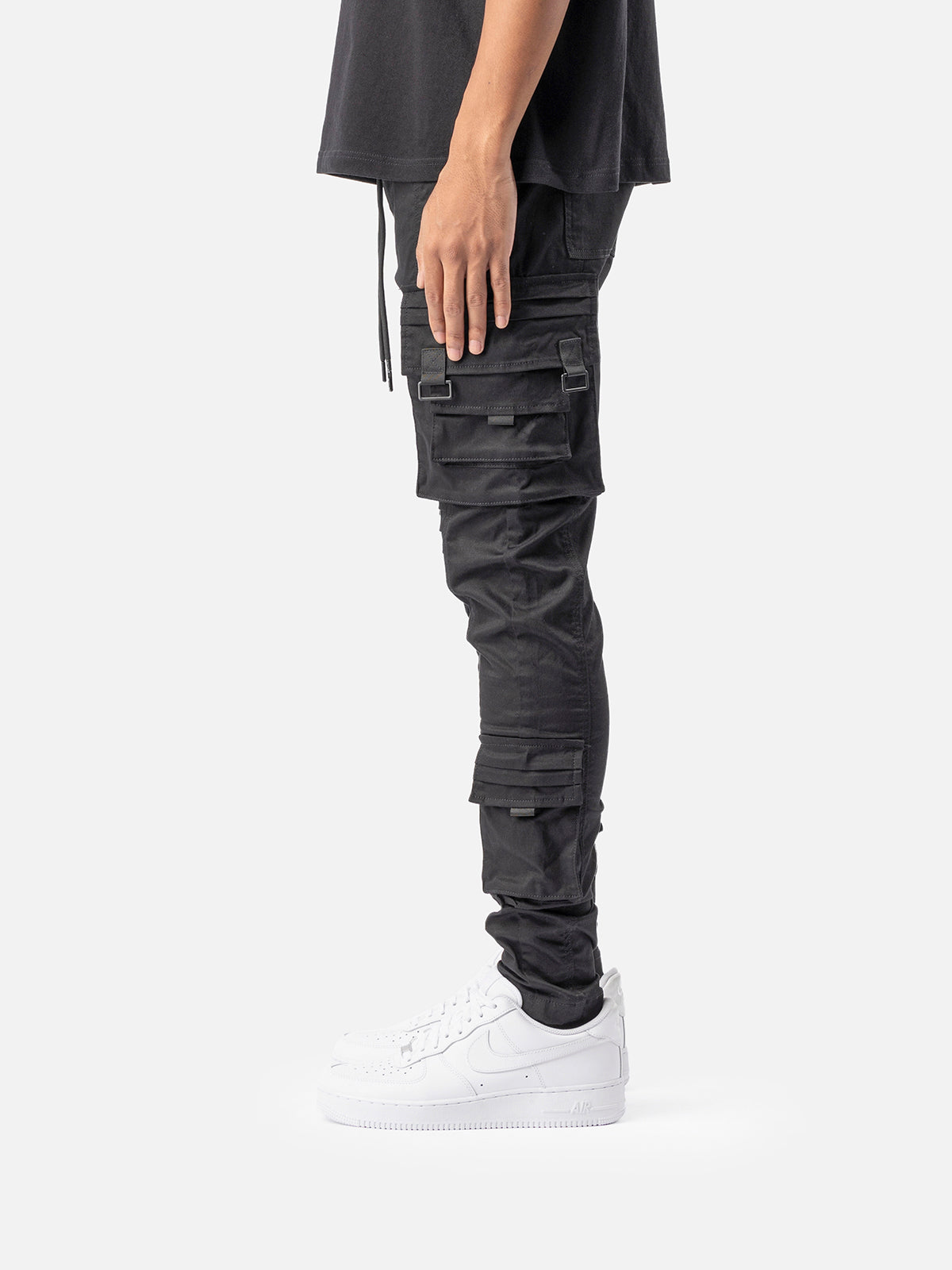 V2 CARGO