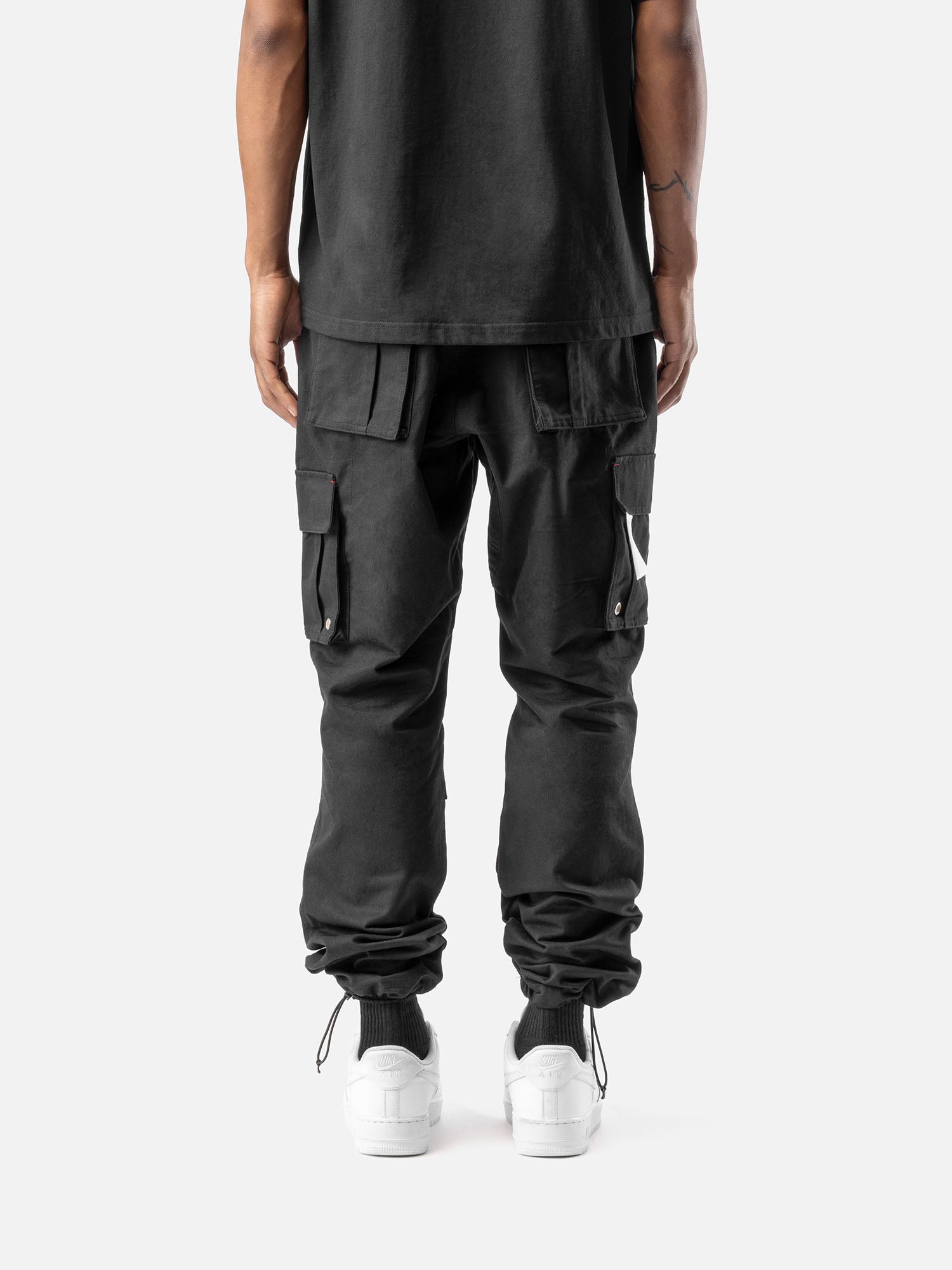 C9 CARGO