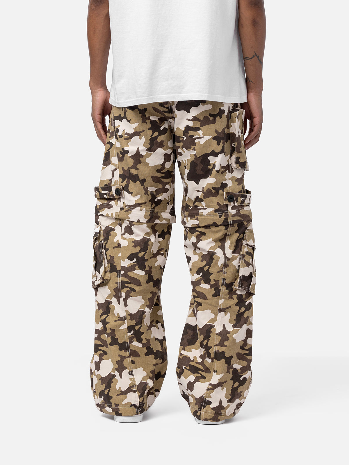 Y6 CARGO