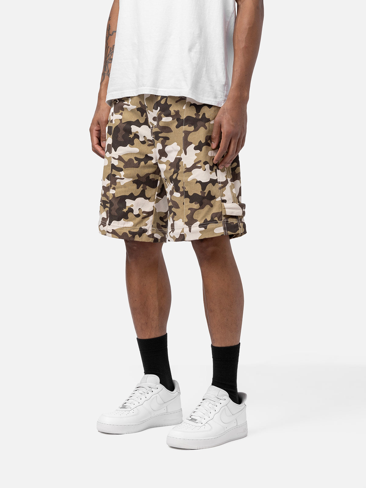 Y6 CARGO