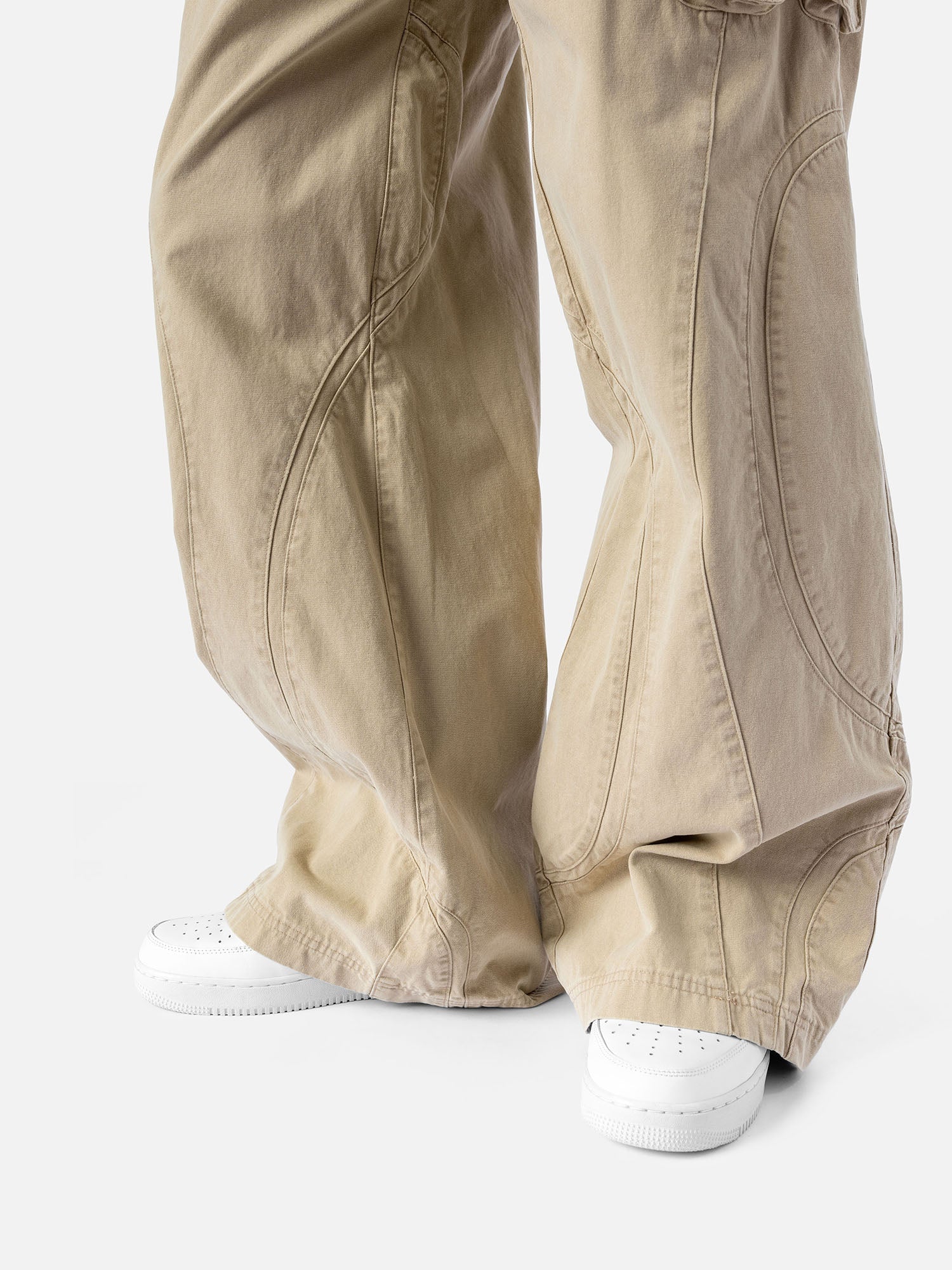 W6 CARGO