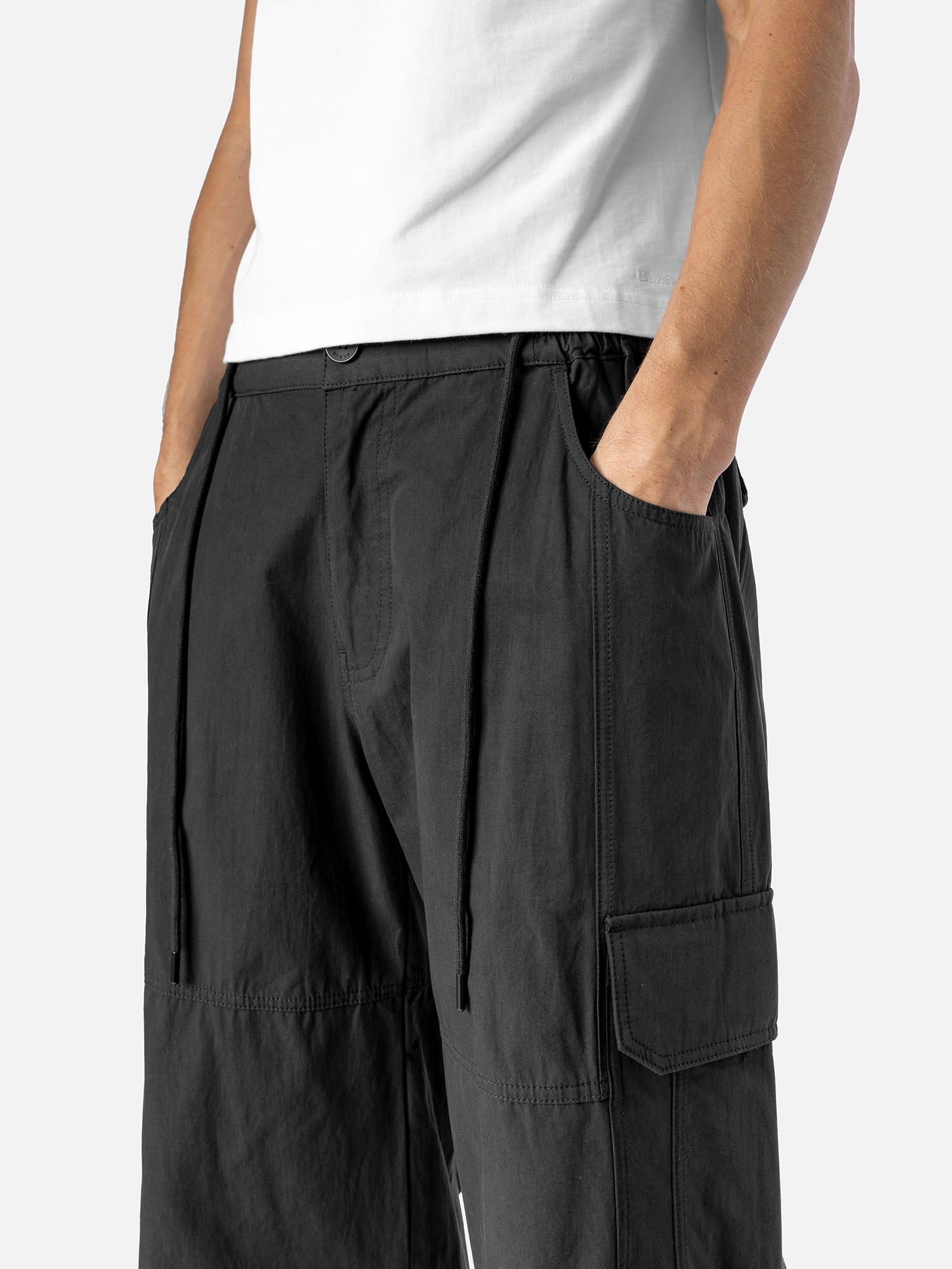 W8 CARGO
