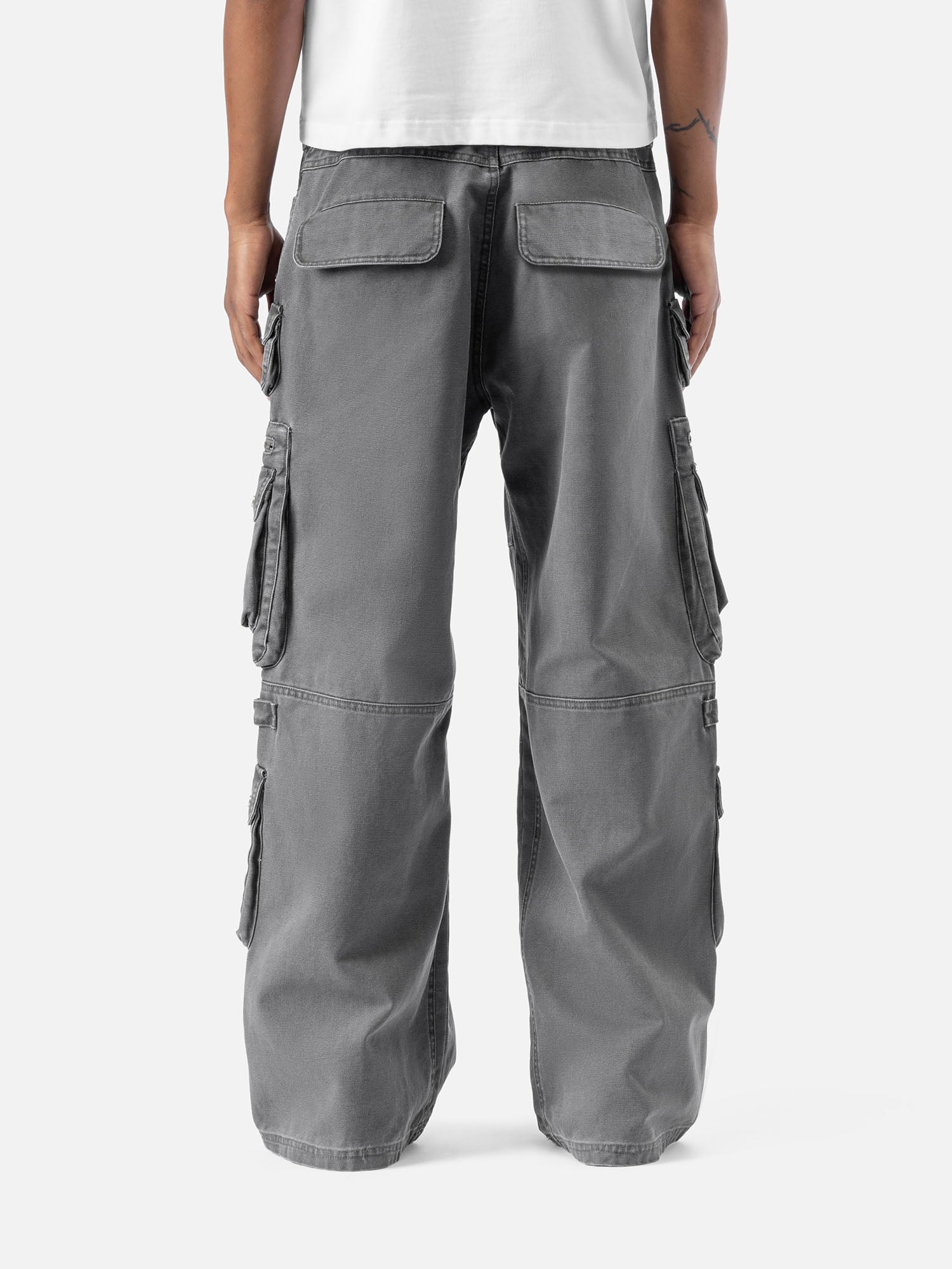 W9 CARGO