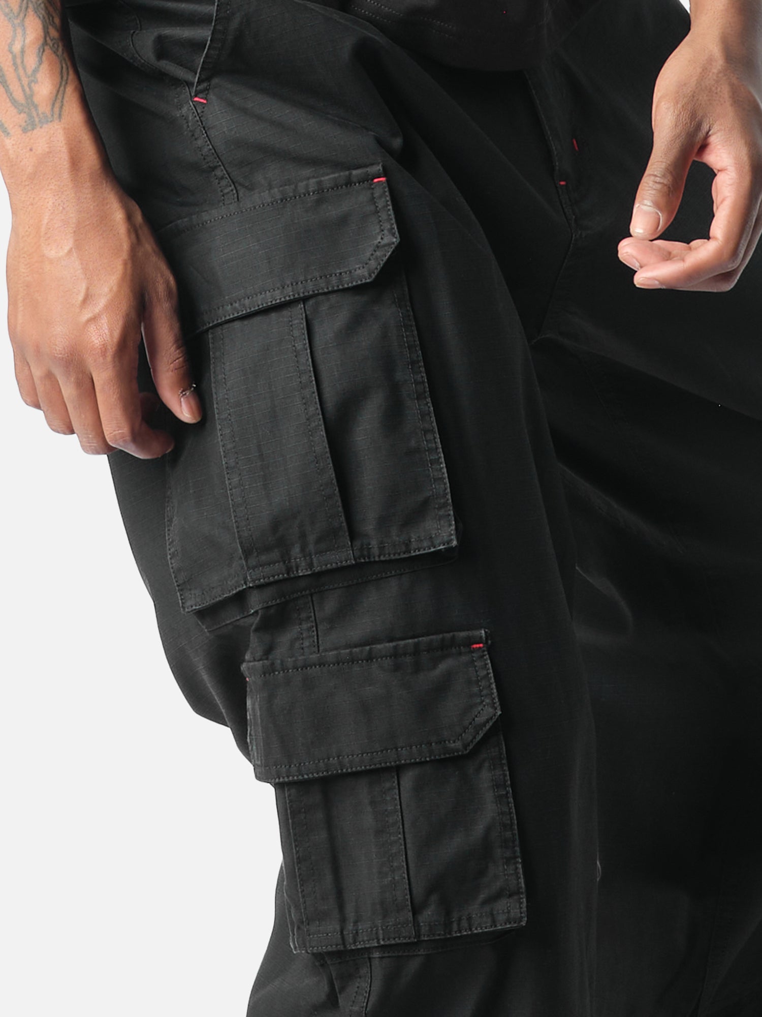 W12 CARGO