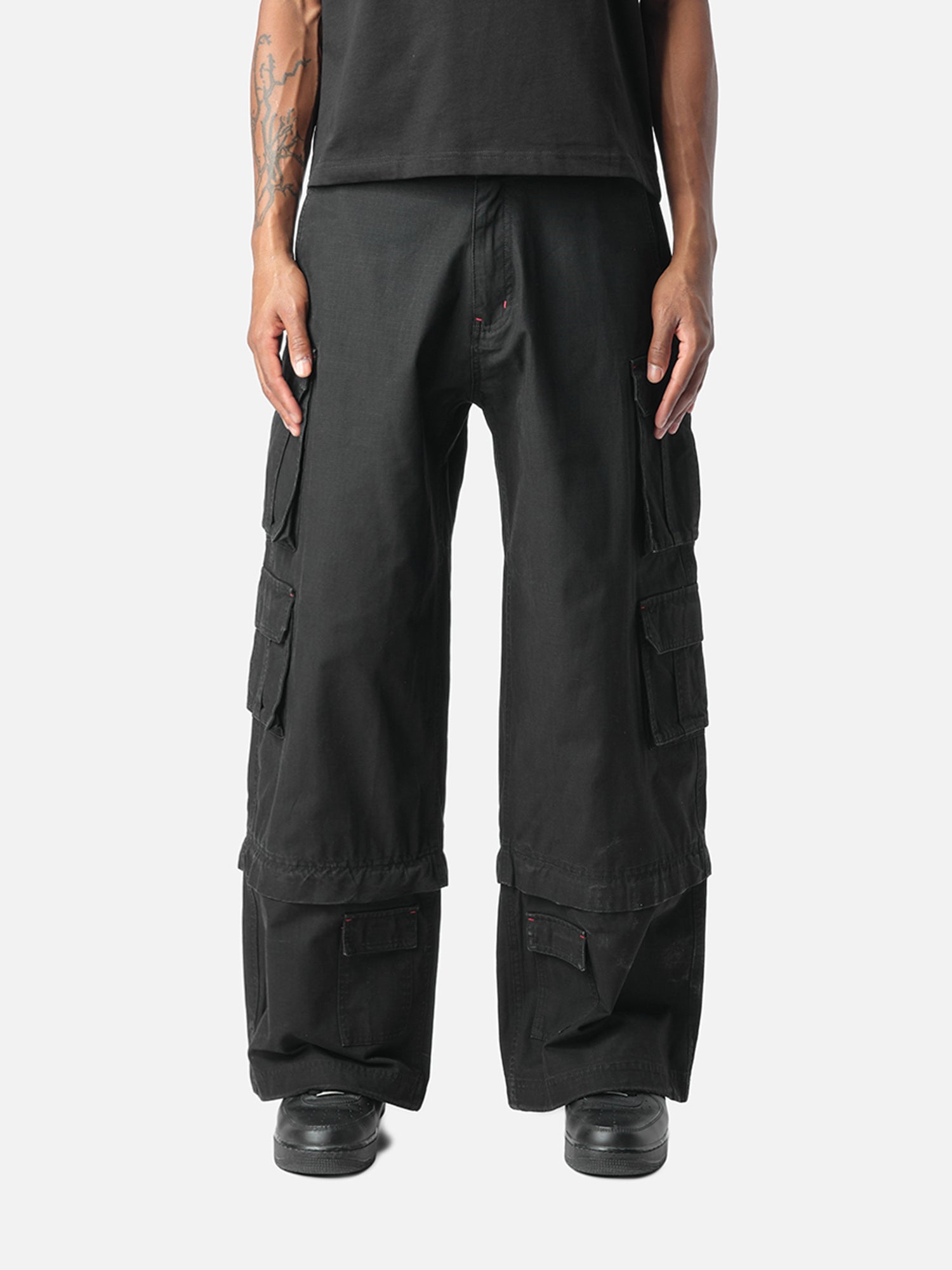 W12 CARGO