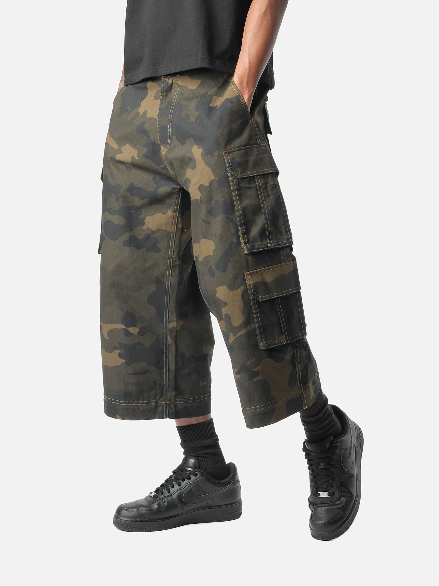 W12 CARGO