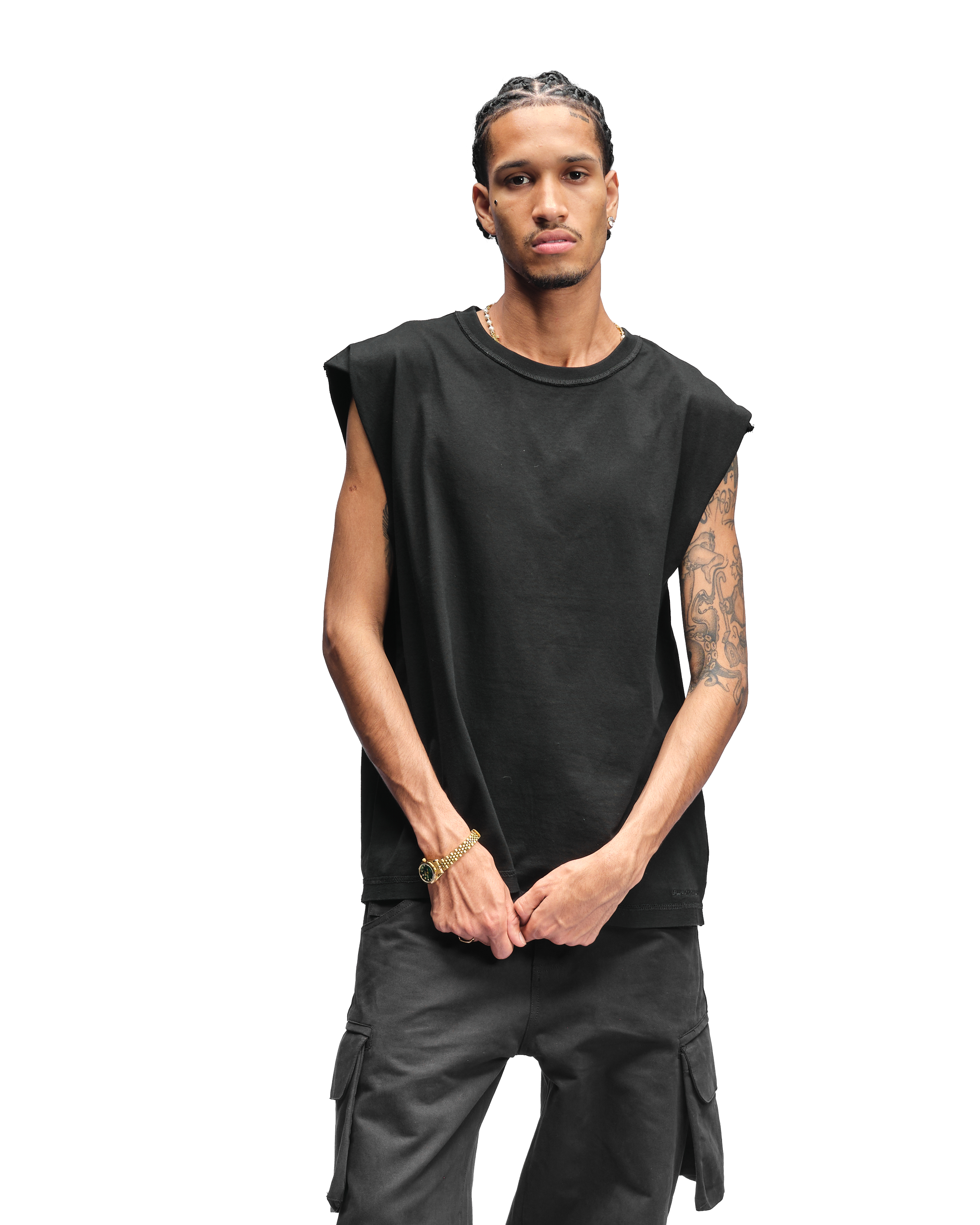 SLEEVELESS T-SHIRT