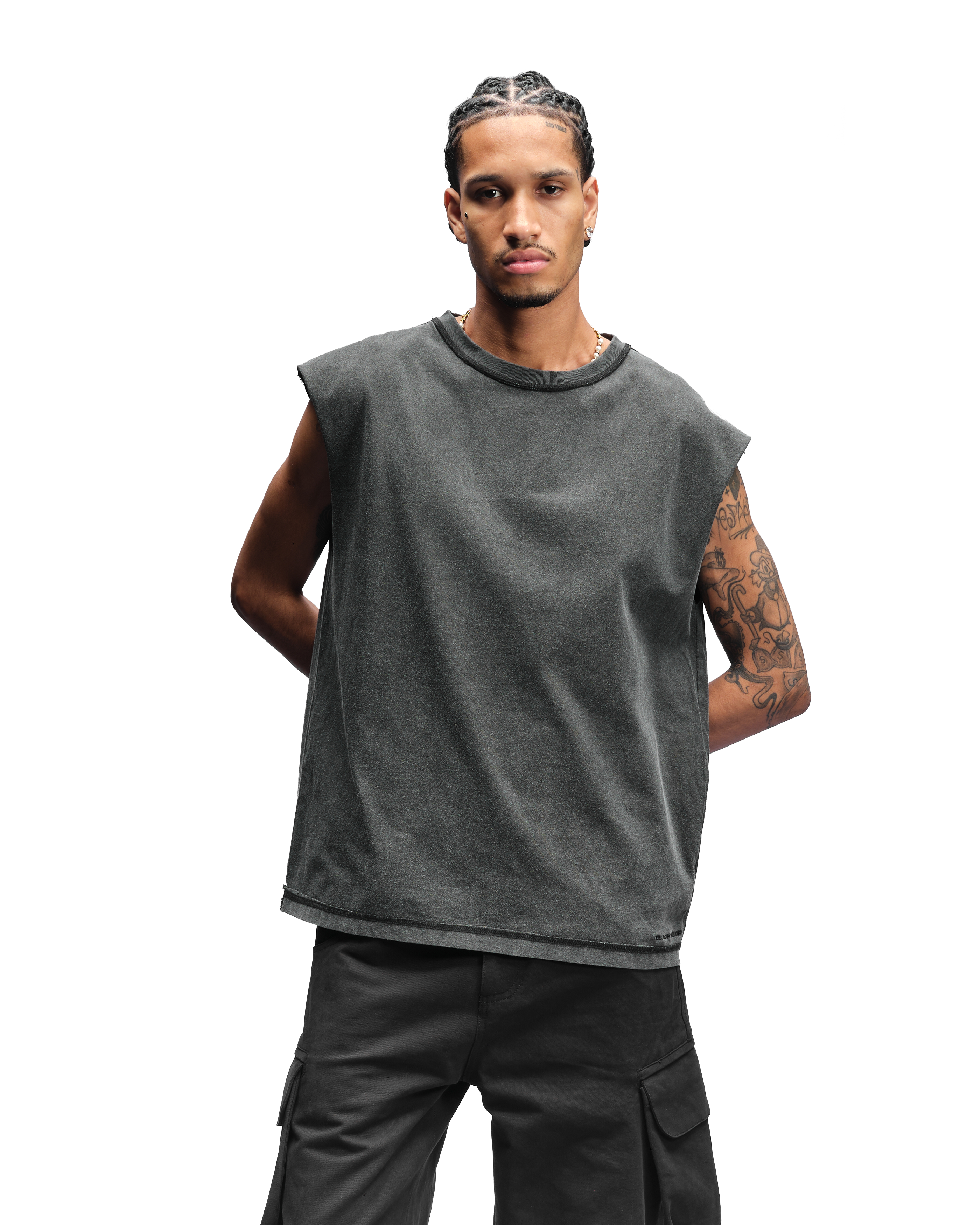 SLEEVELESS T-SHIRT