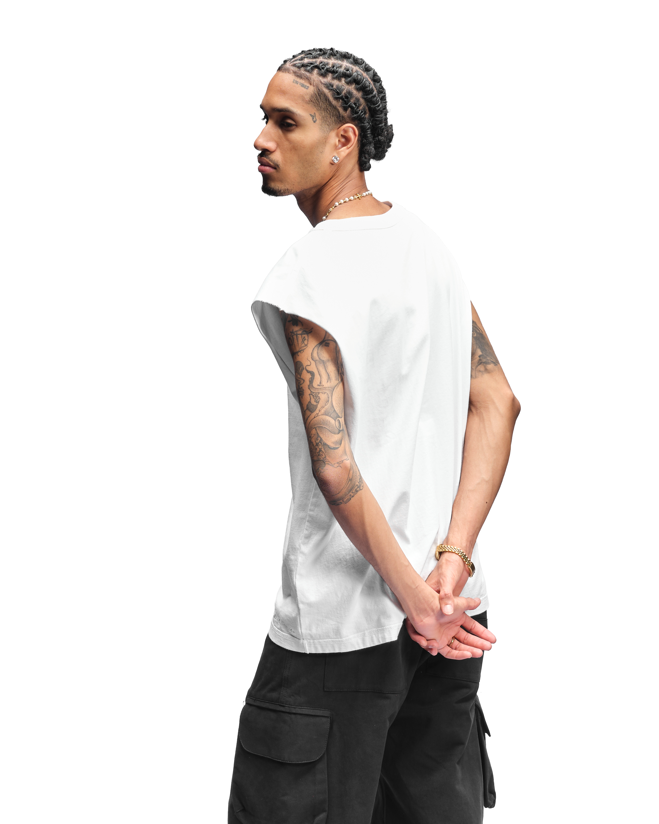 SLEEVELESS T-SHIRT