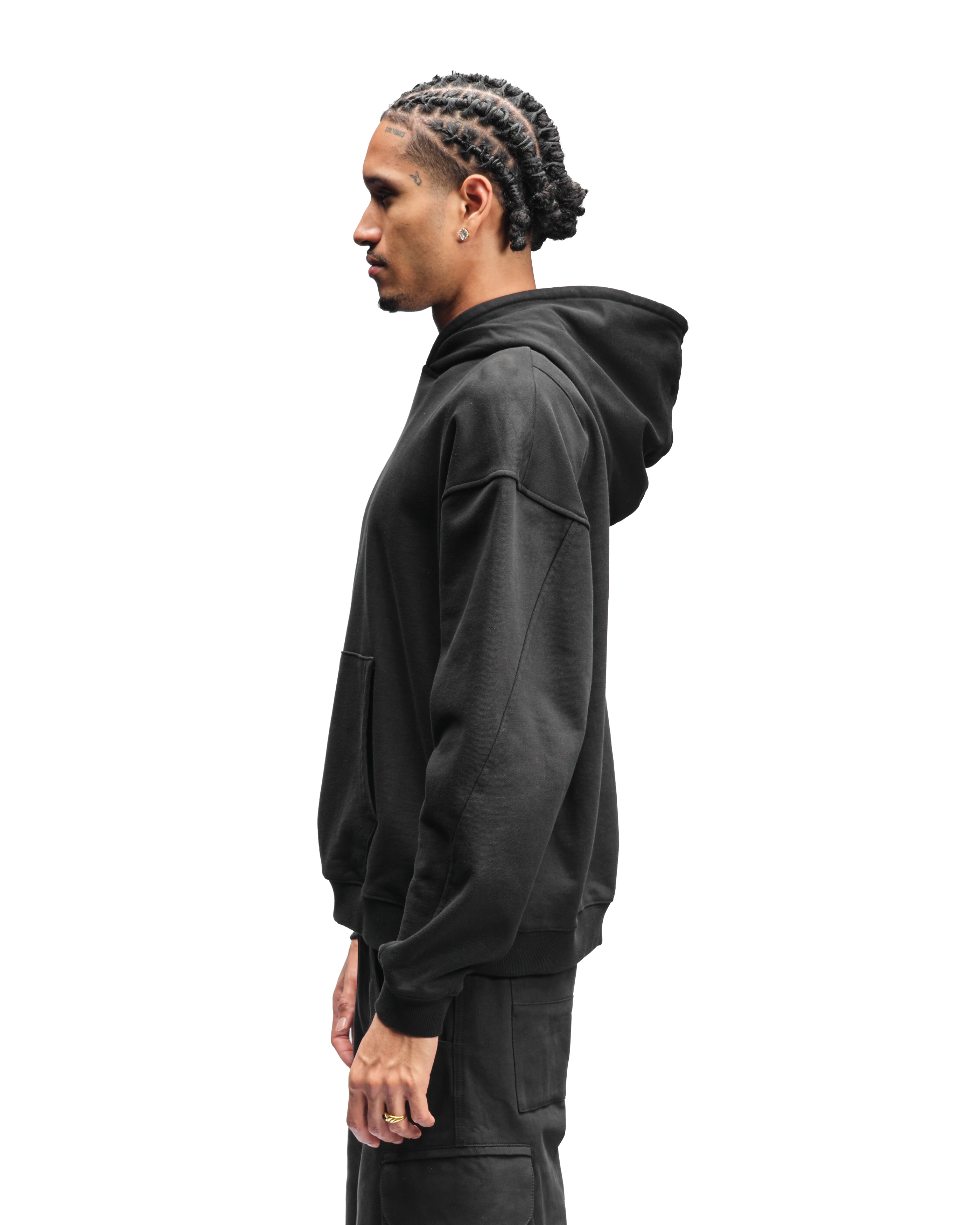 OVERSIZED HOODIE