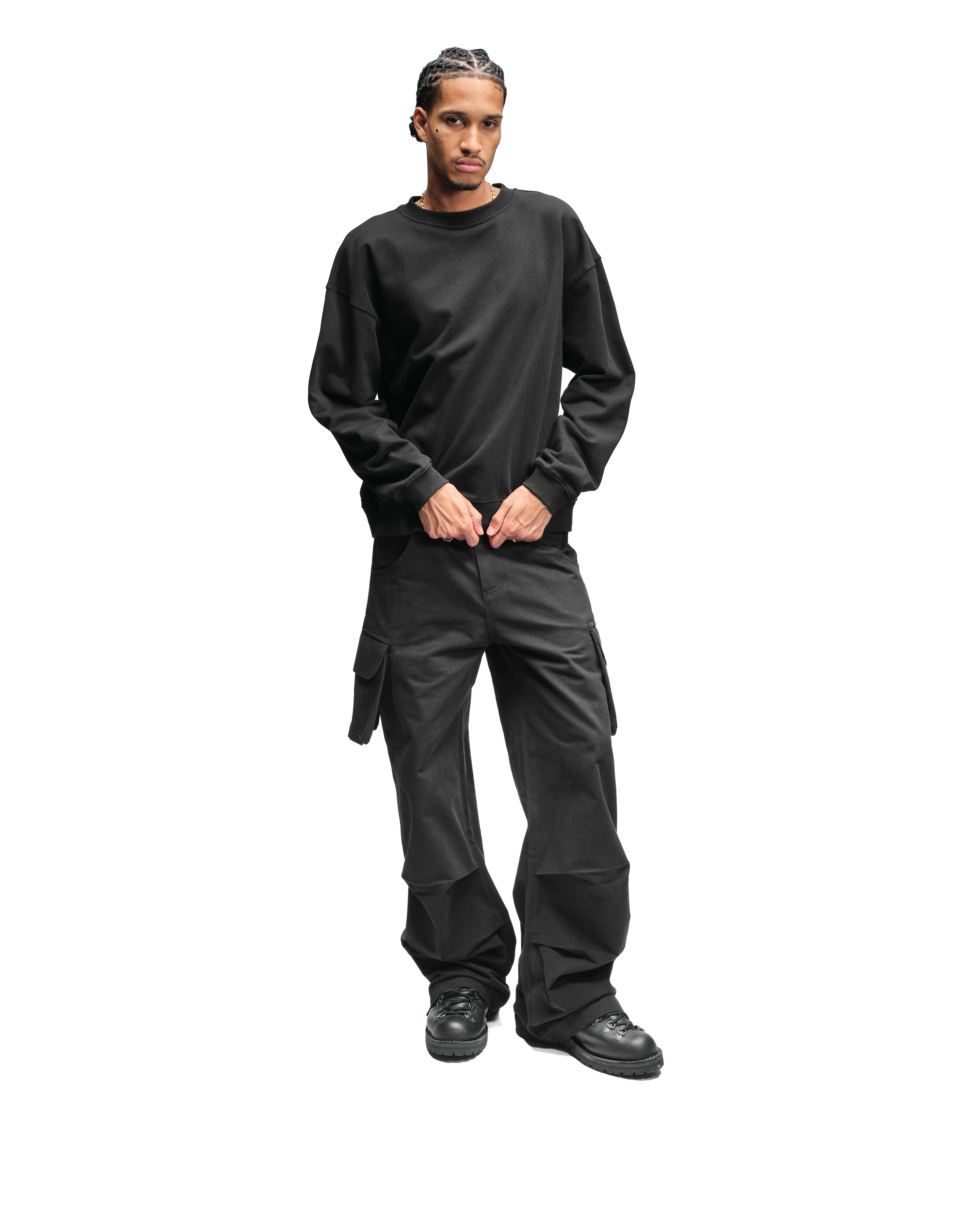 OVERSIZED SWEATSHIRT