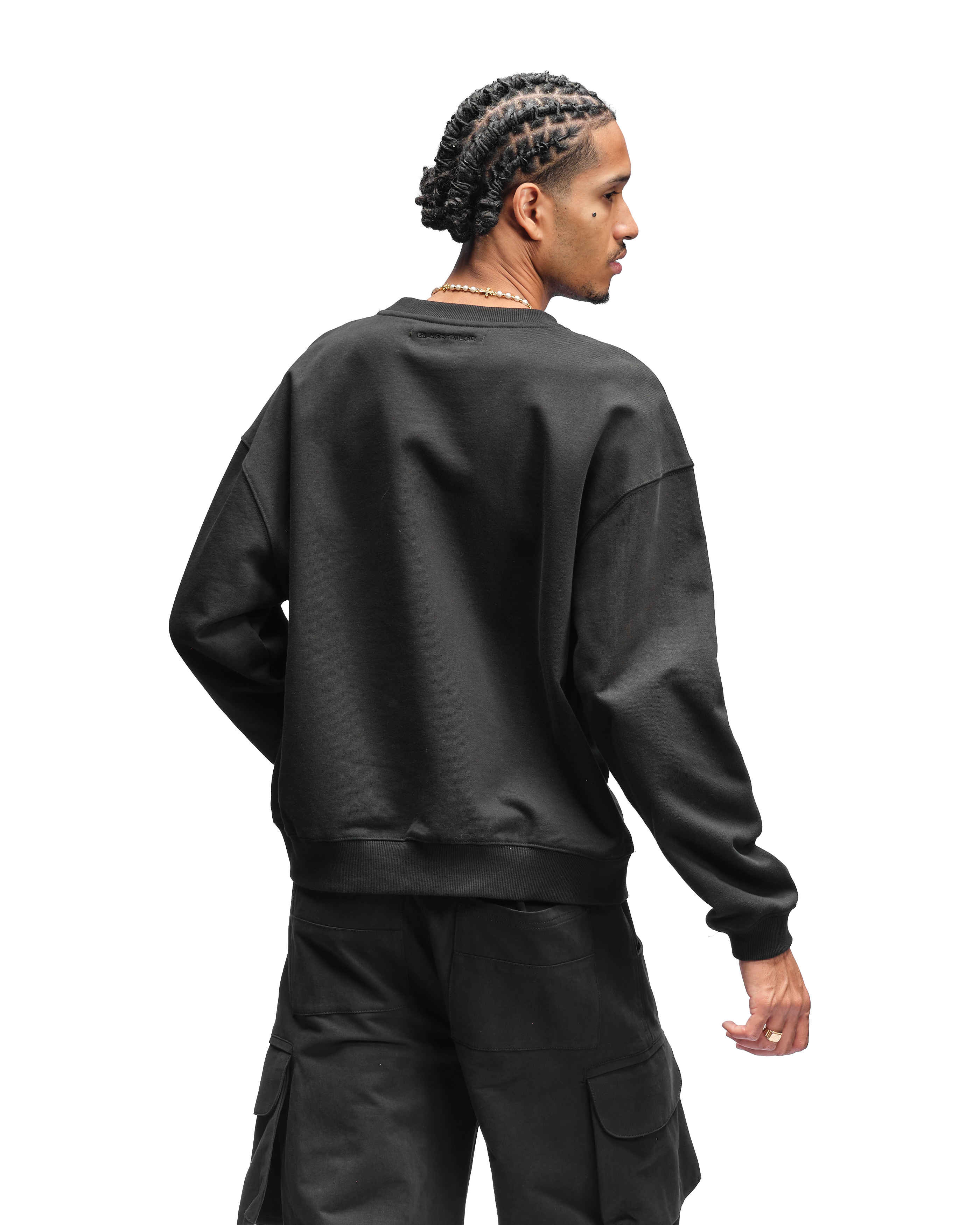 OVERSIZED SWEATSHIRT