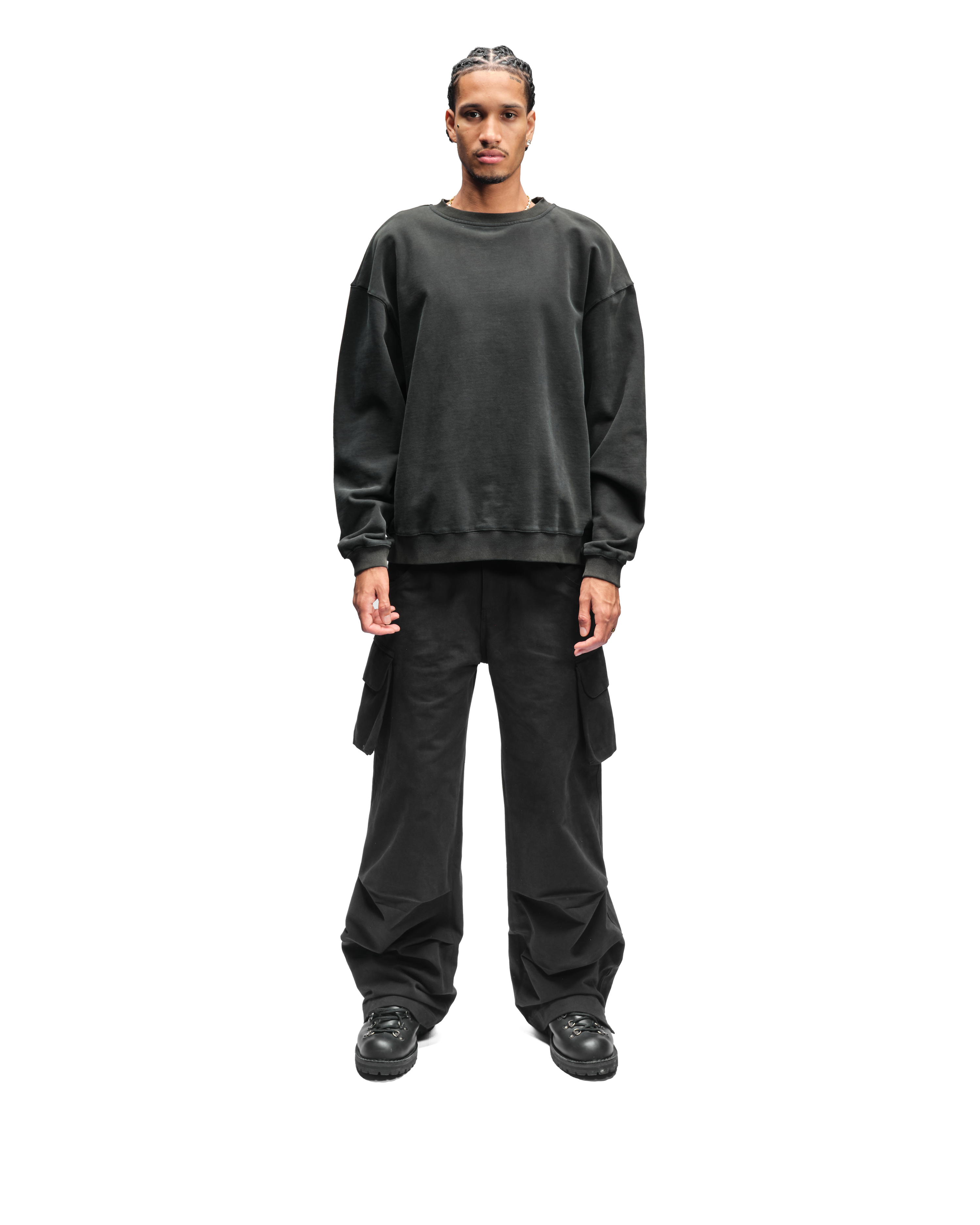 OVERSIZED SWEATSHIRT
