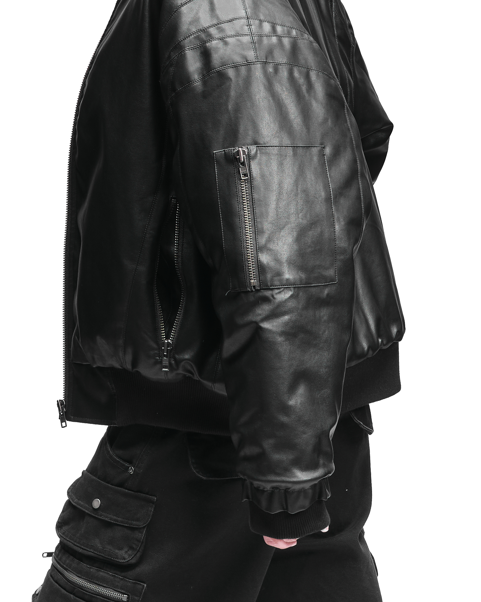C2 LEATHER BOMBER