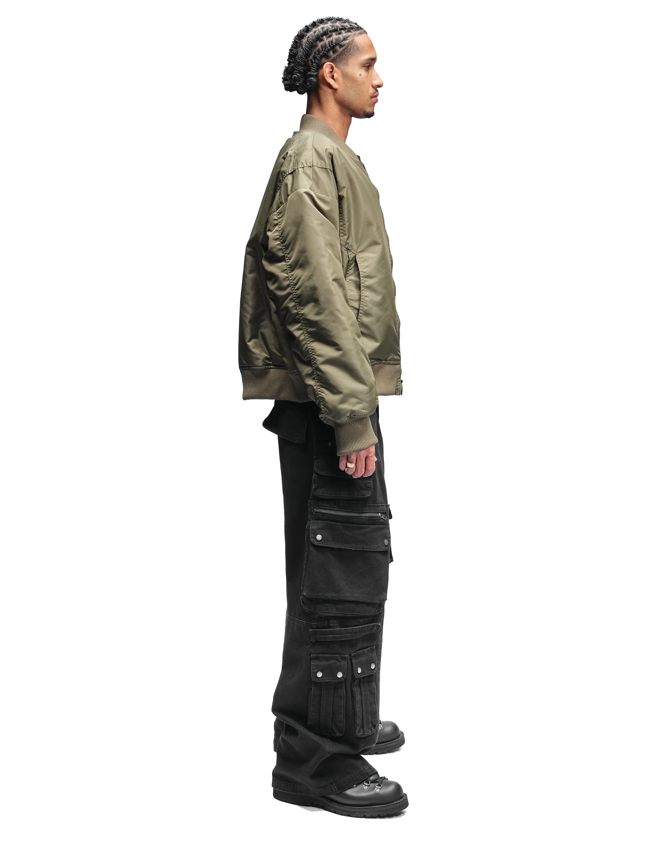 REVERSE BOMBER