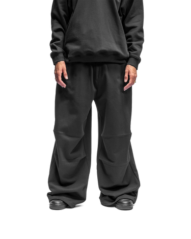 BAGGY SWEATPANTS