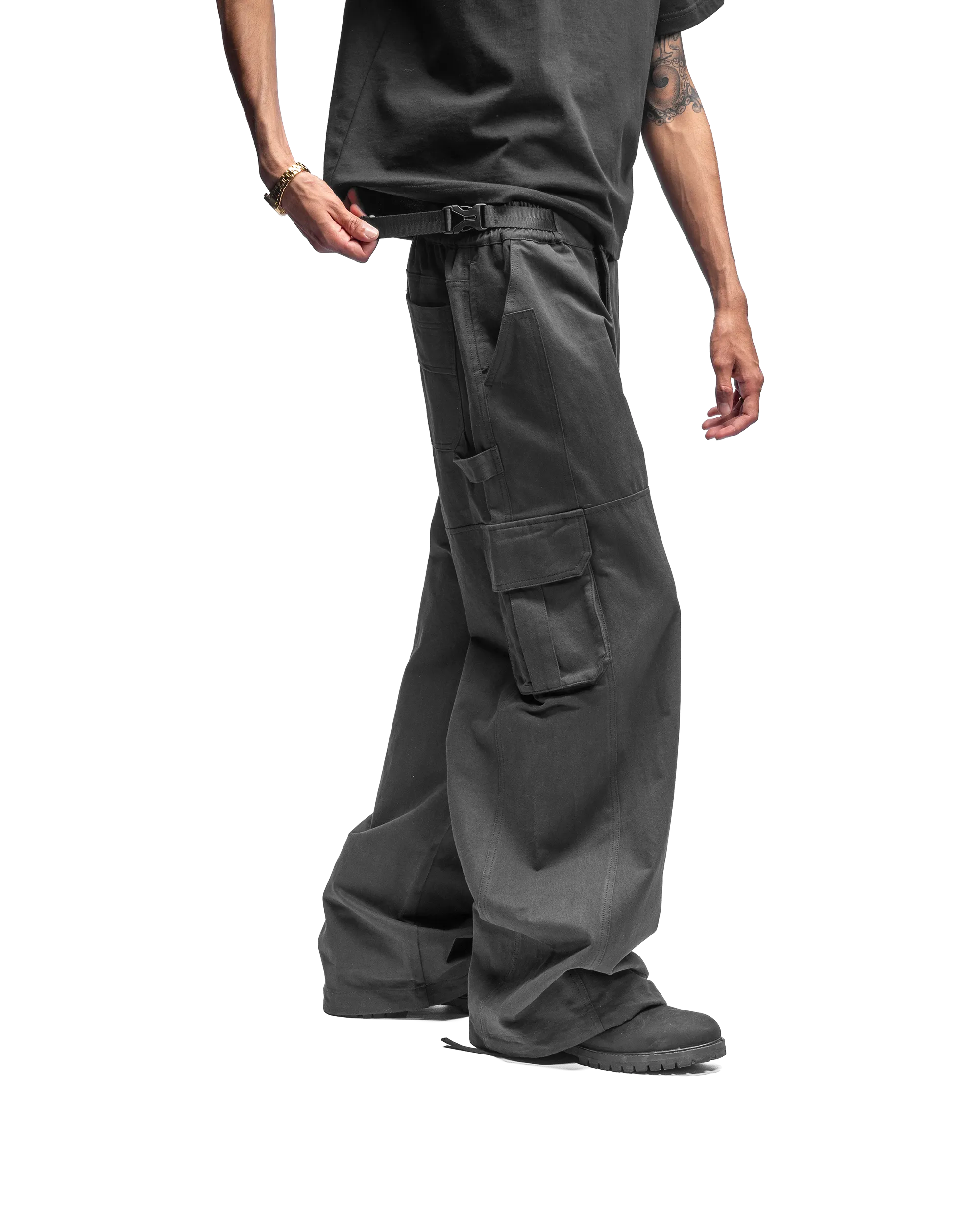 W1 CARGO