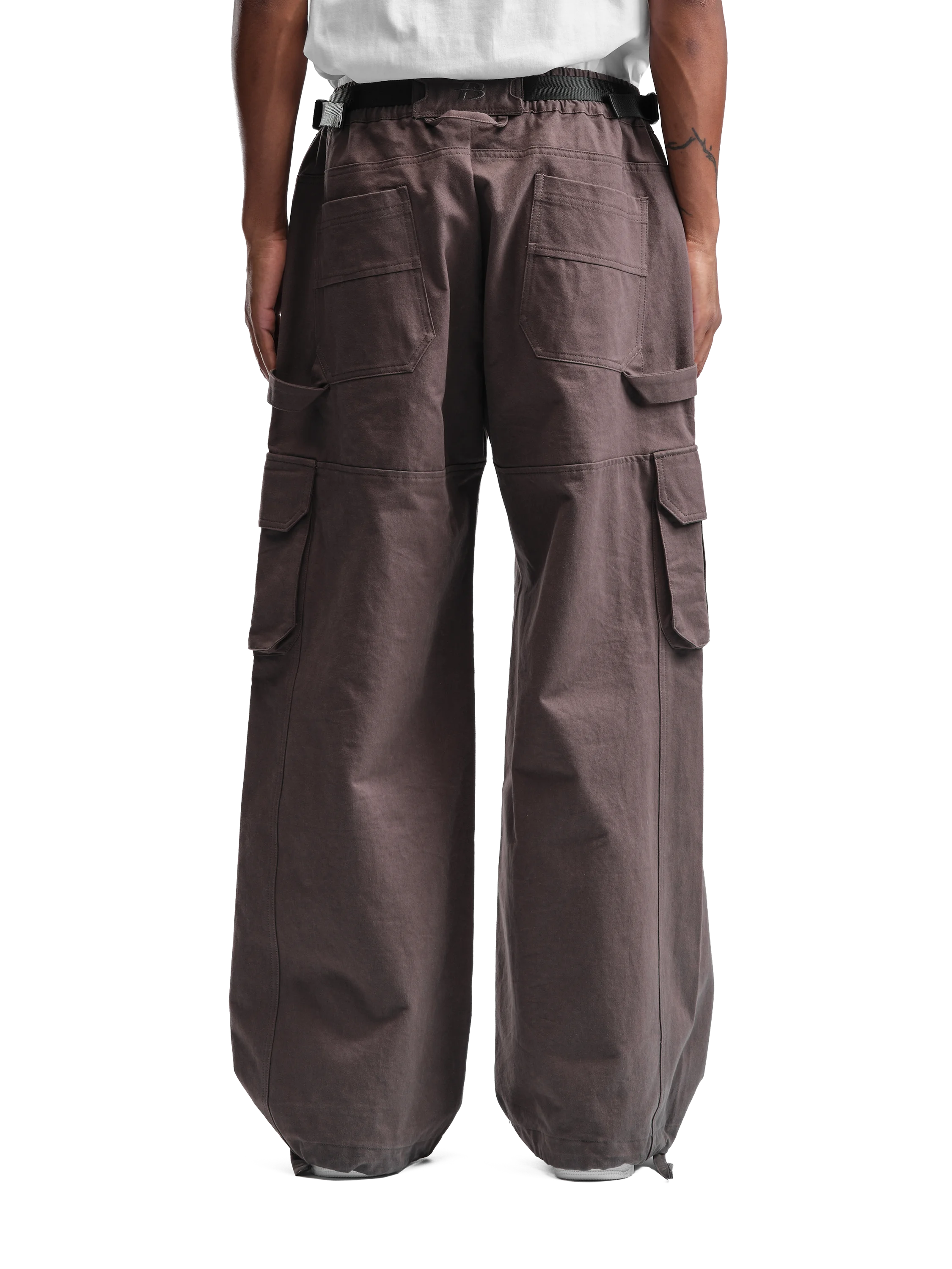 W1 CARGO
