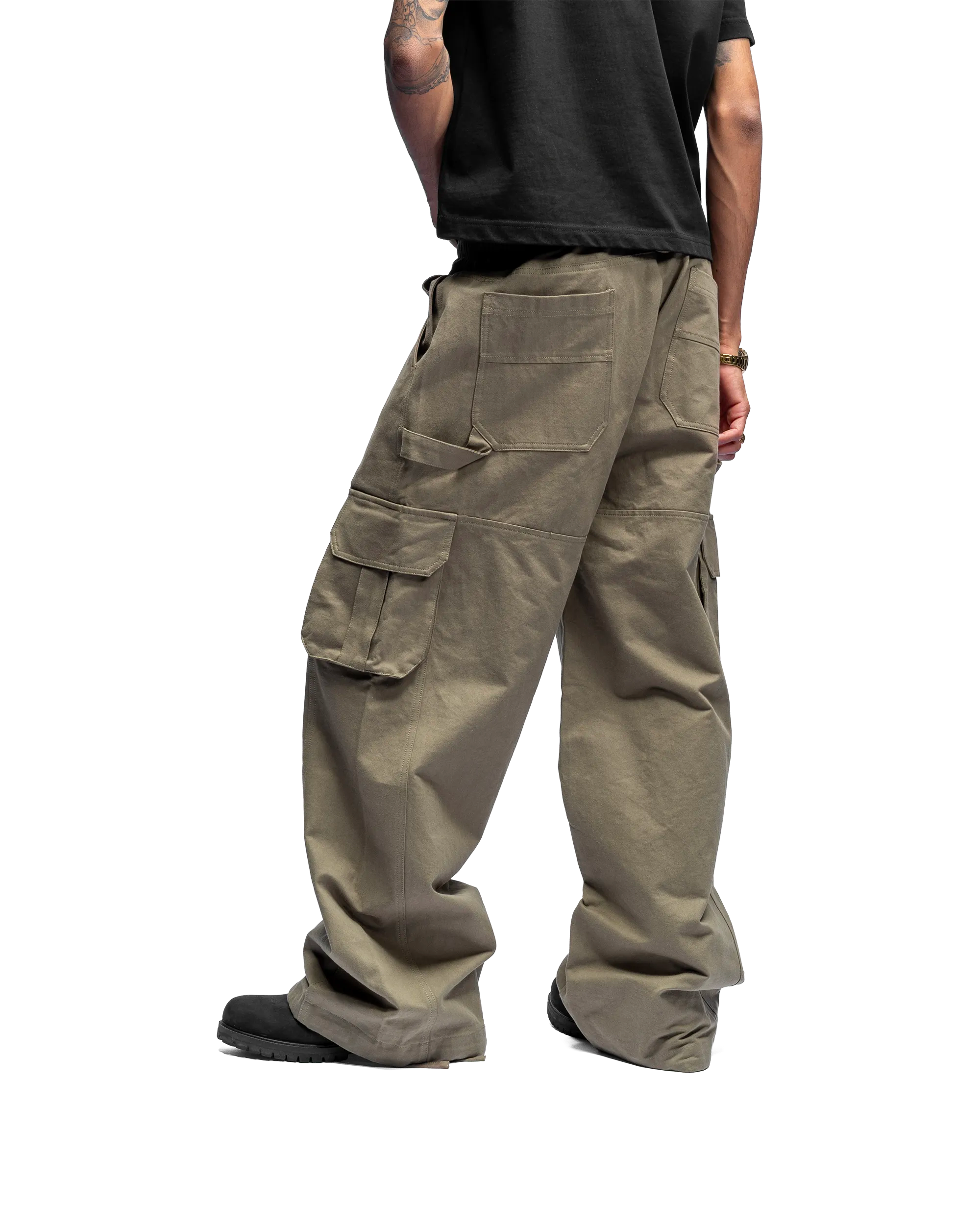 W1 CARGO