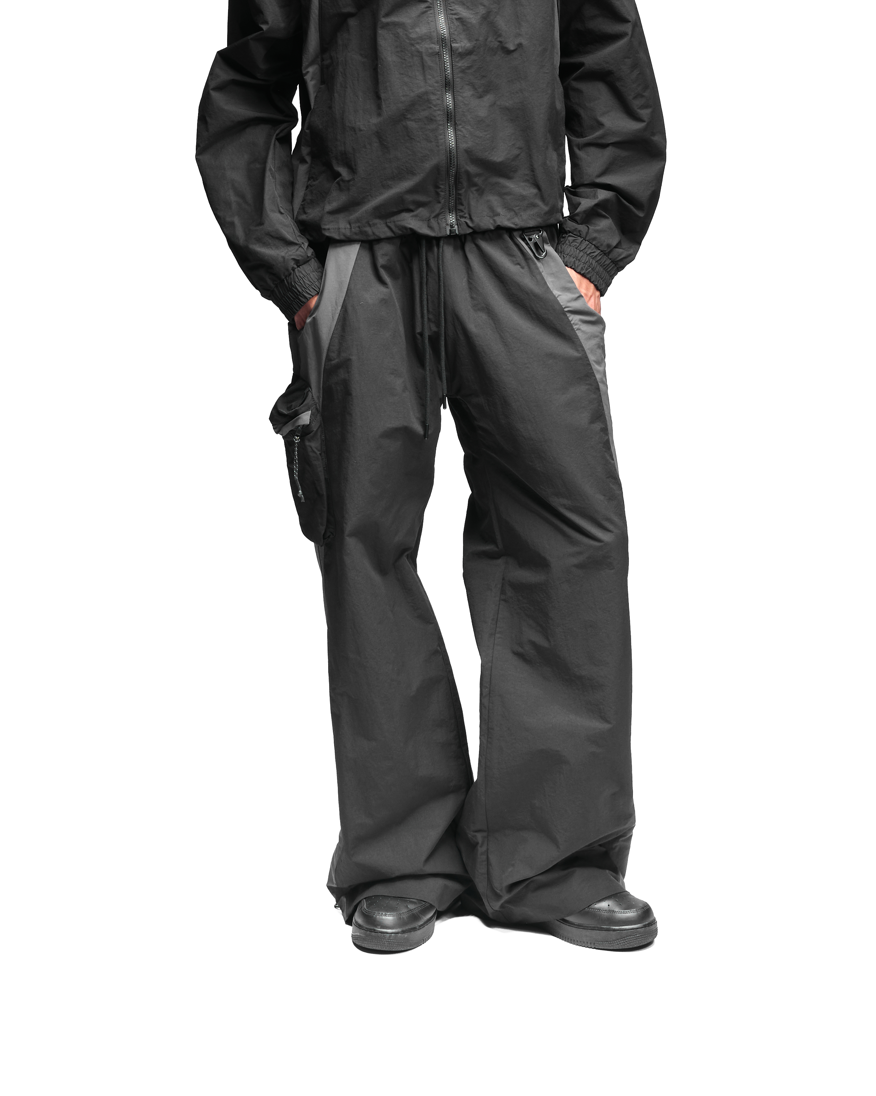 W2 TRACKPANTS