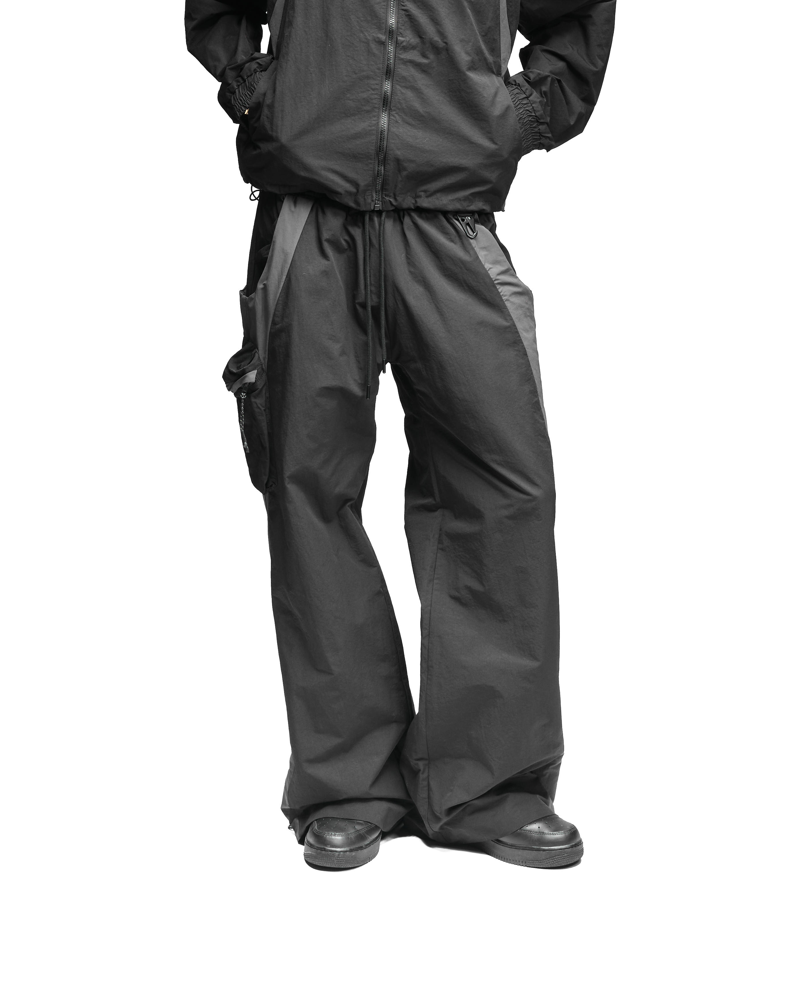 W2 TRACKPANTS