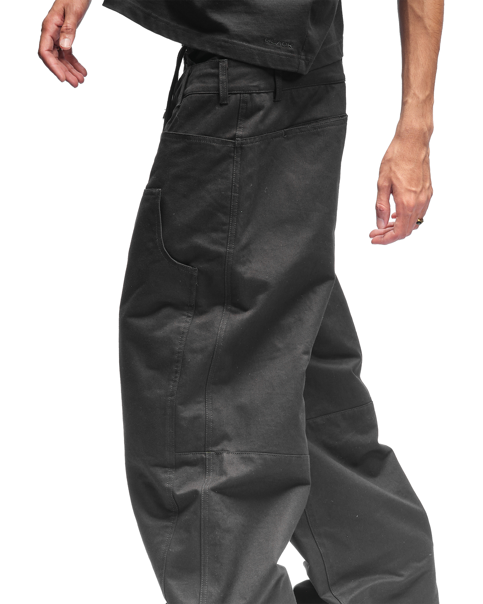 W4 CARGO