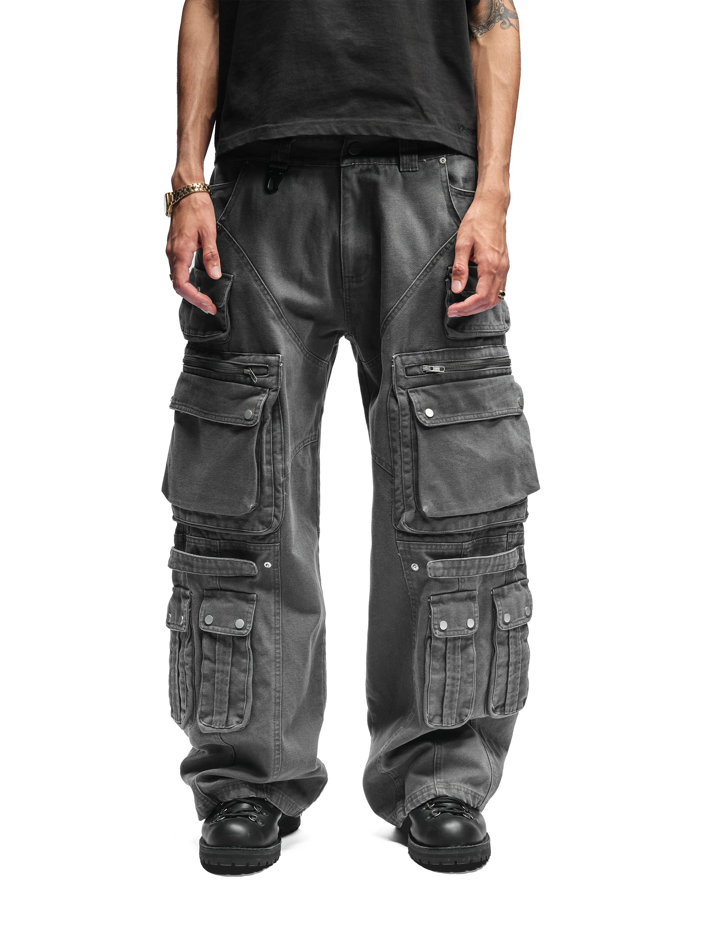 W9 CARGO