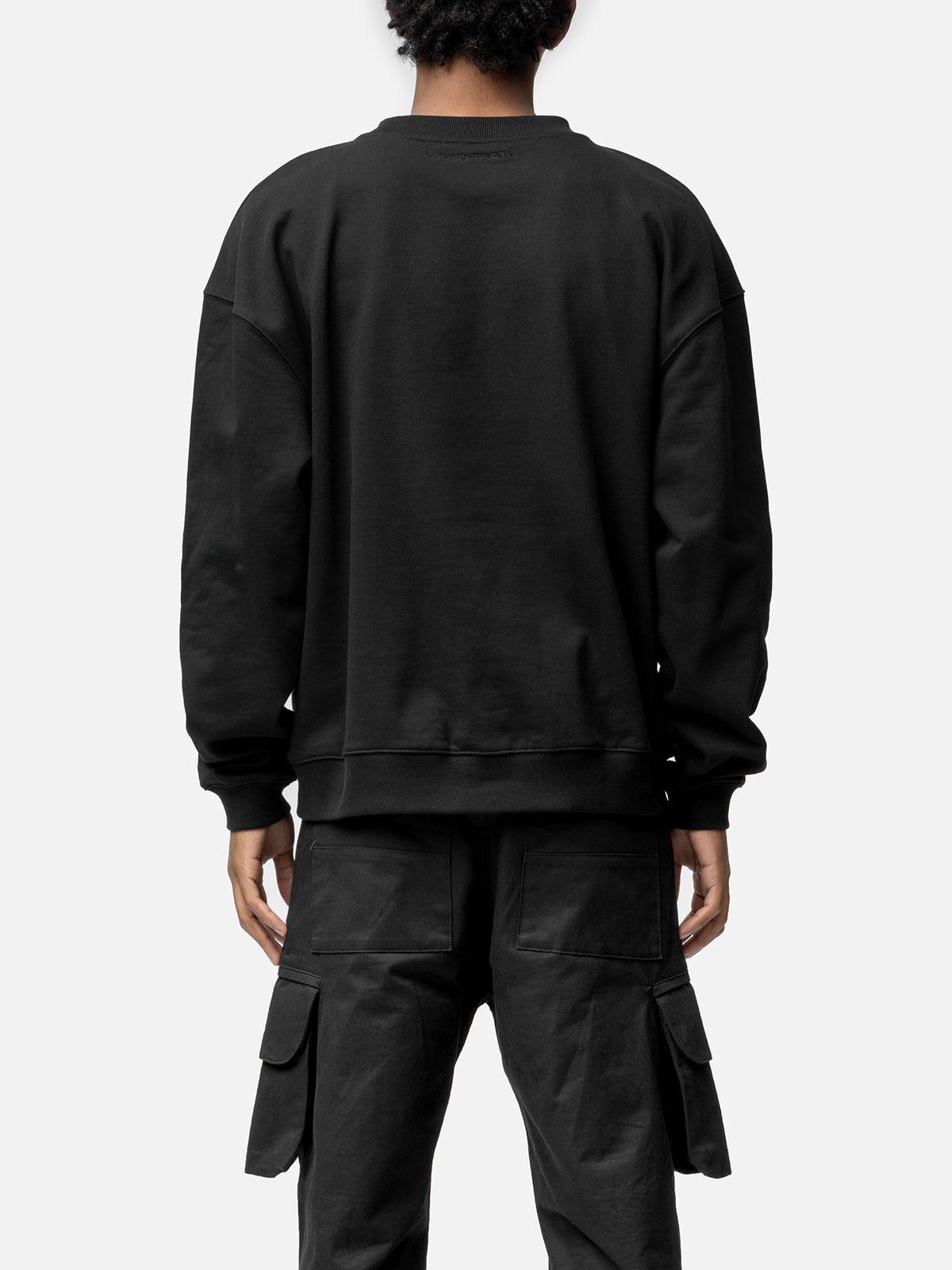 OVERSIZED SWEATSHIRT